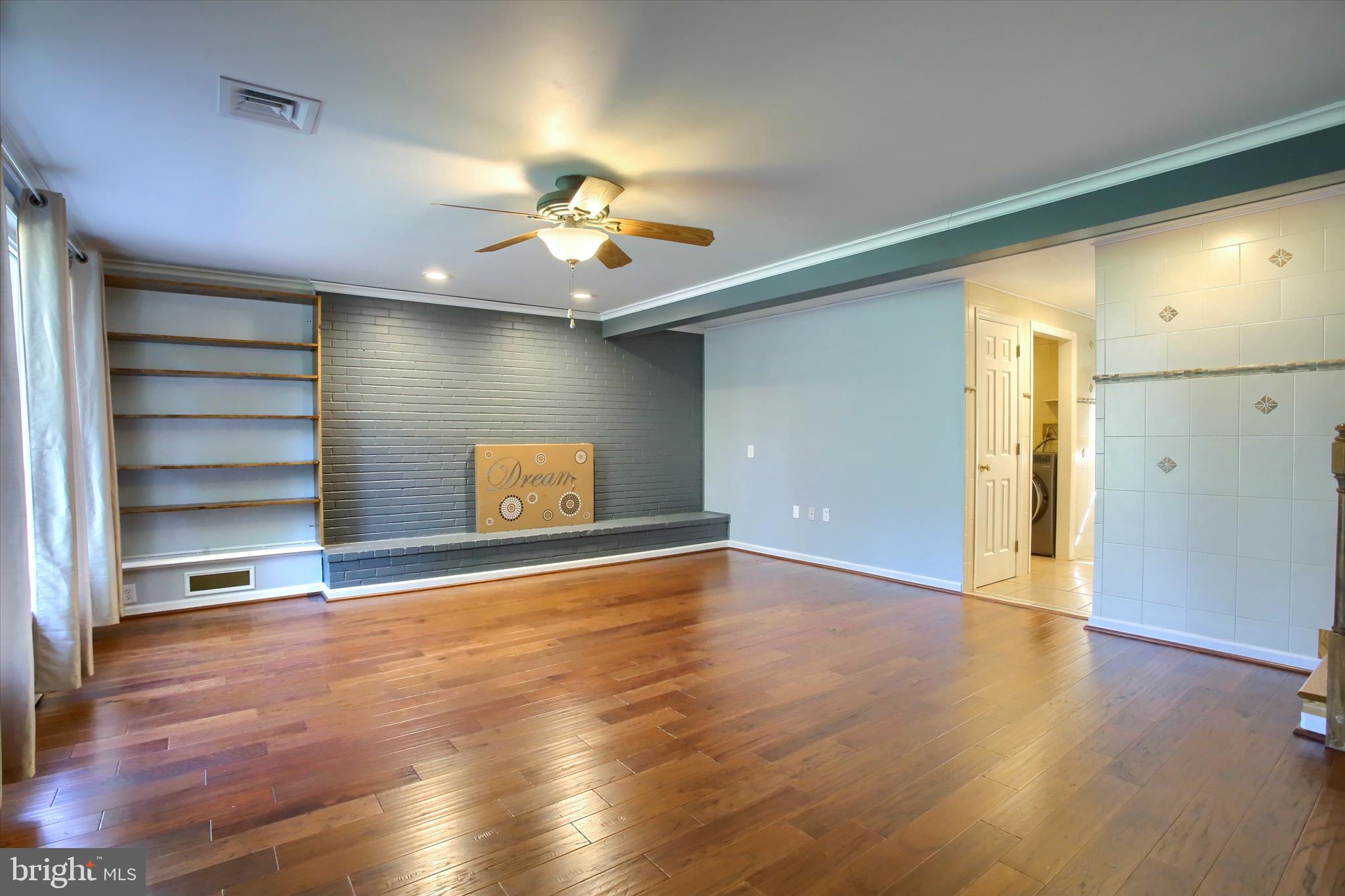 OAKWOOD PARK - Residential