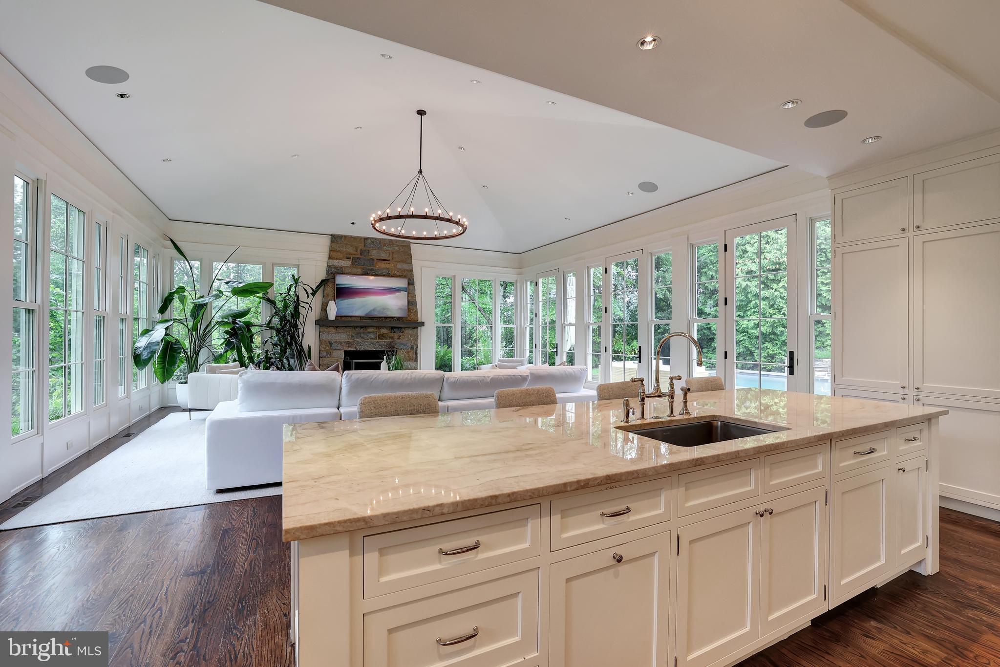 WESLEY HEIGHTS - Residential
