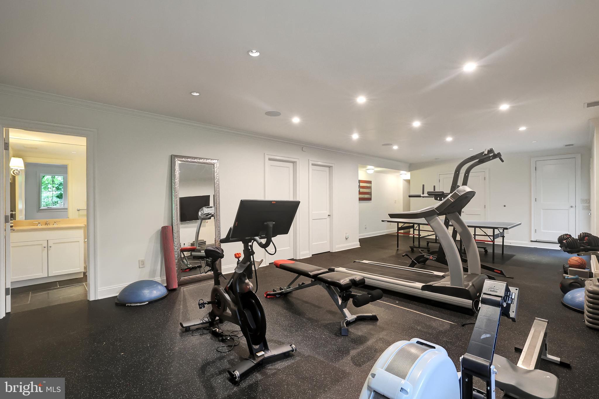 WESLEY HEIGHTS - Residential