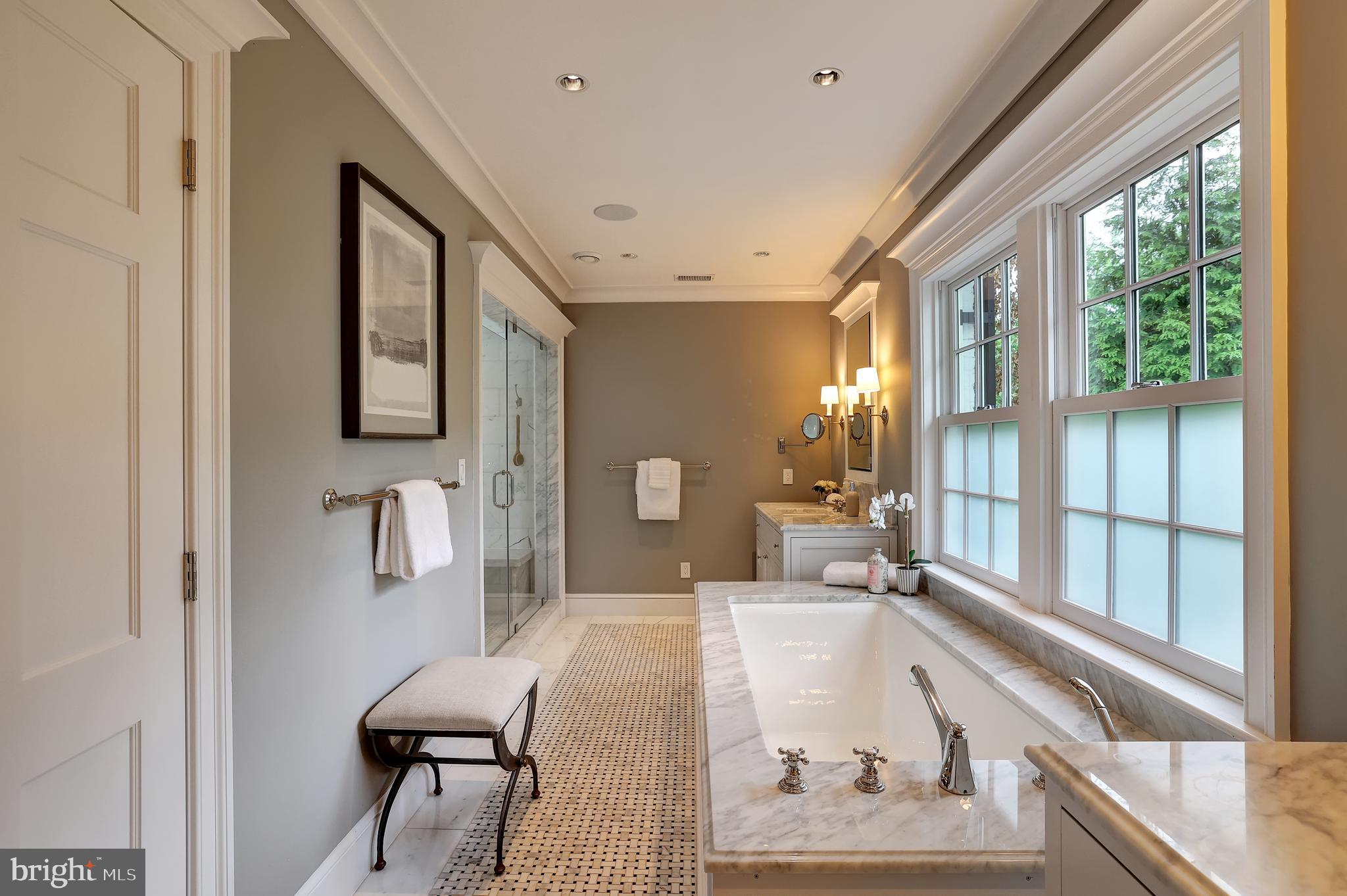 WESLEY HEIGHTS - Residential