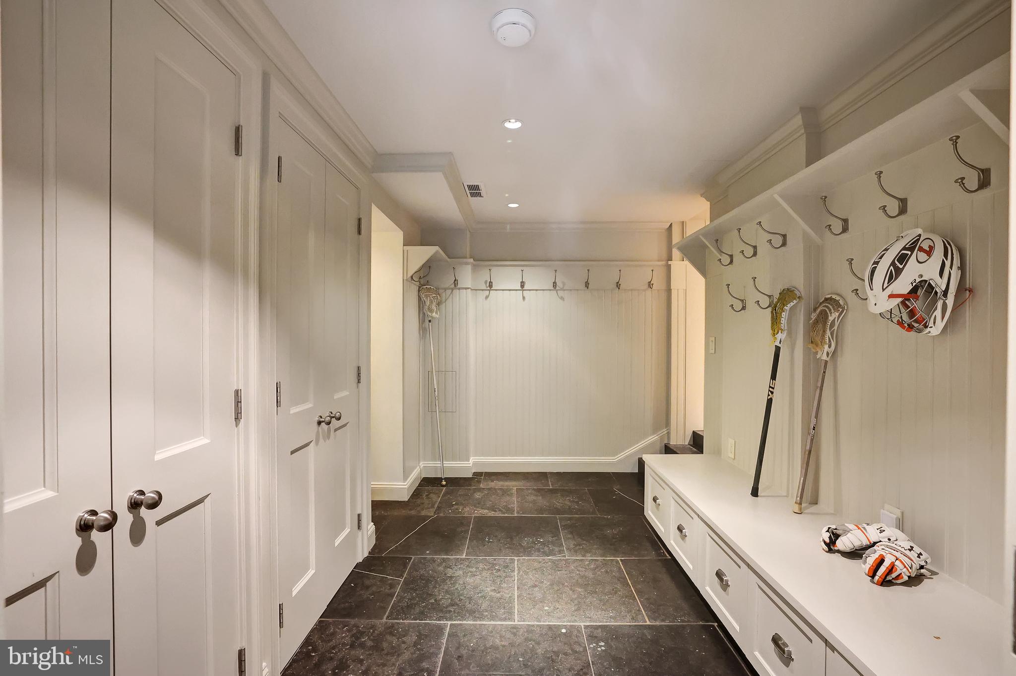 WESLEY HEIGHTS - Residential