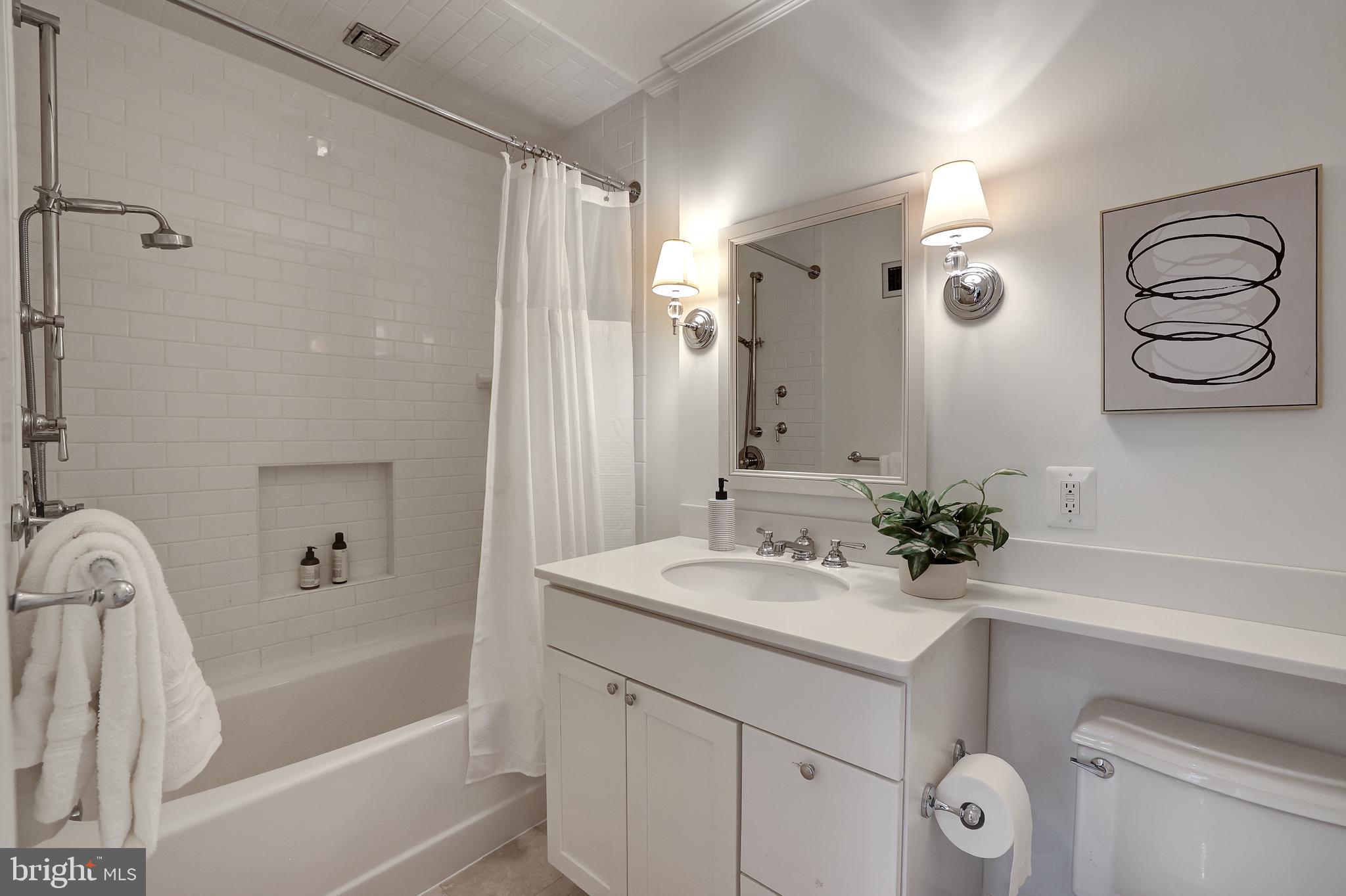 WESLEY HEIGHTS - Residential