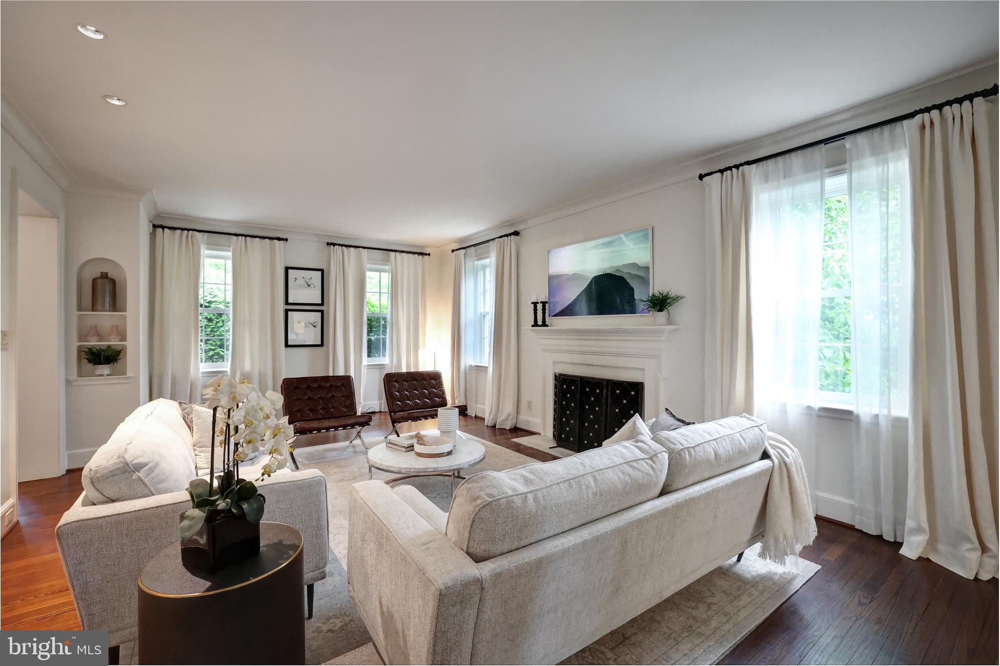 WESLEY HEIGHTS - Residential