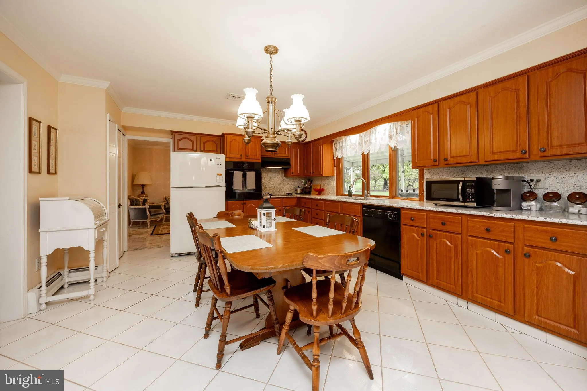 Eagleville, Pennsylvania 19403, United States, 4 Bedrooms Bedrooms, ,3 BathroomsBathrooms,Residential,Pending,107835