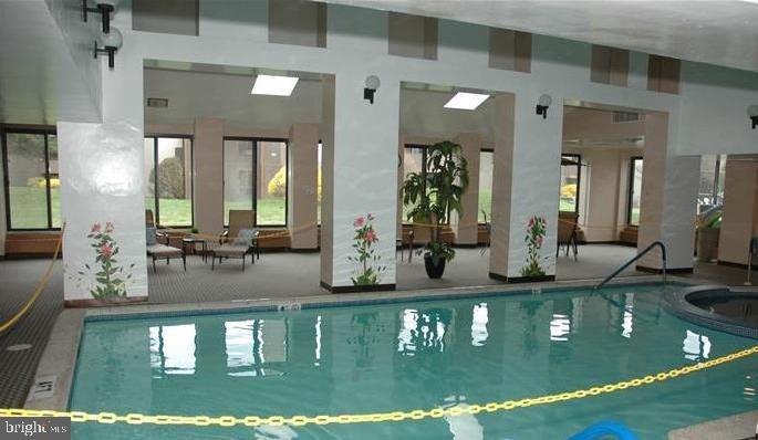 BAKERS BAY CONDOMINIUMS - Residential