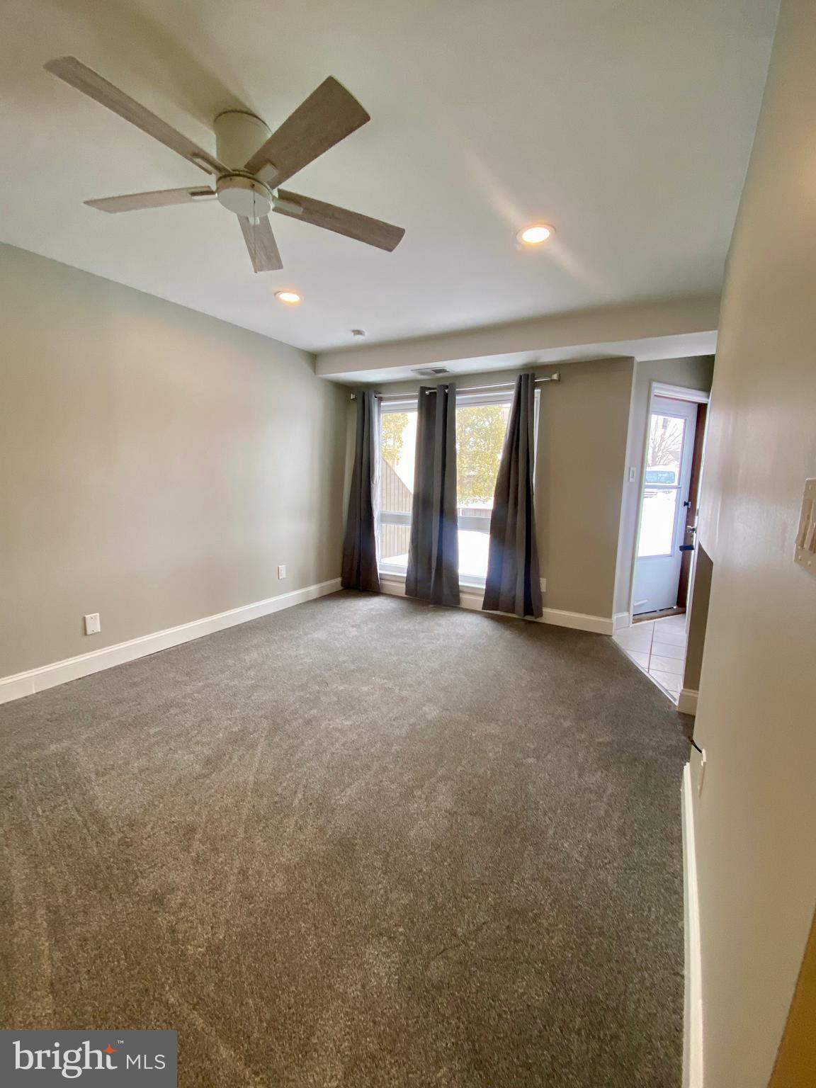 BAKERS BAY CONDOMINIUMS - Residential