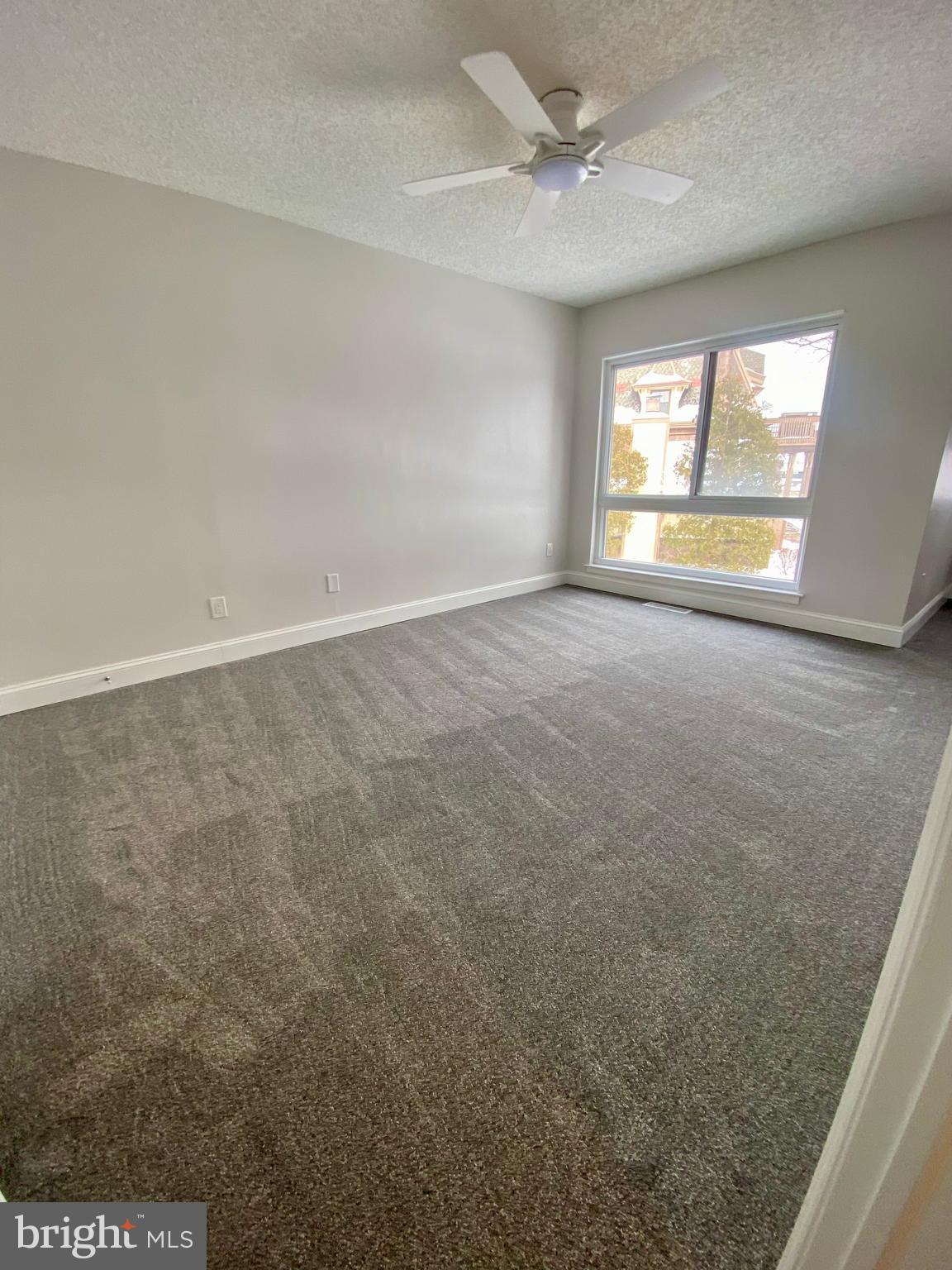 BAKERS BAY CONDOMINIUMS - Residential