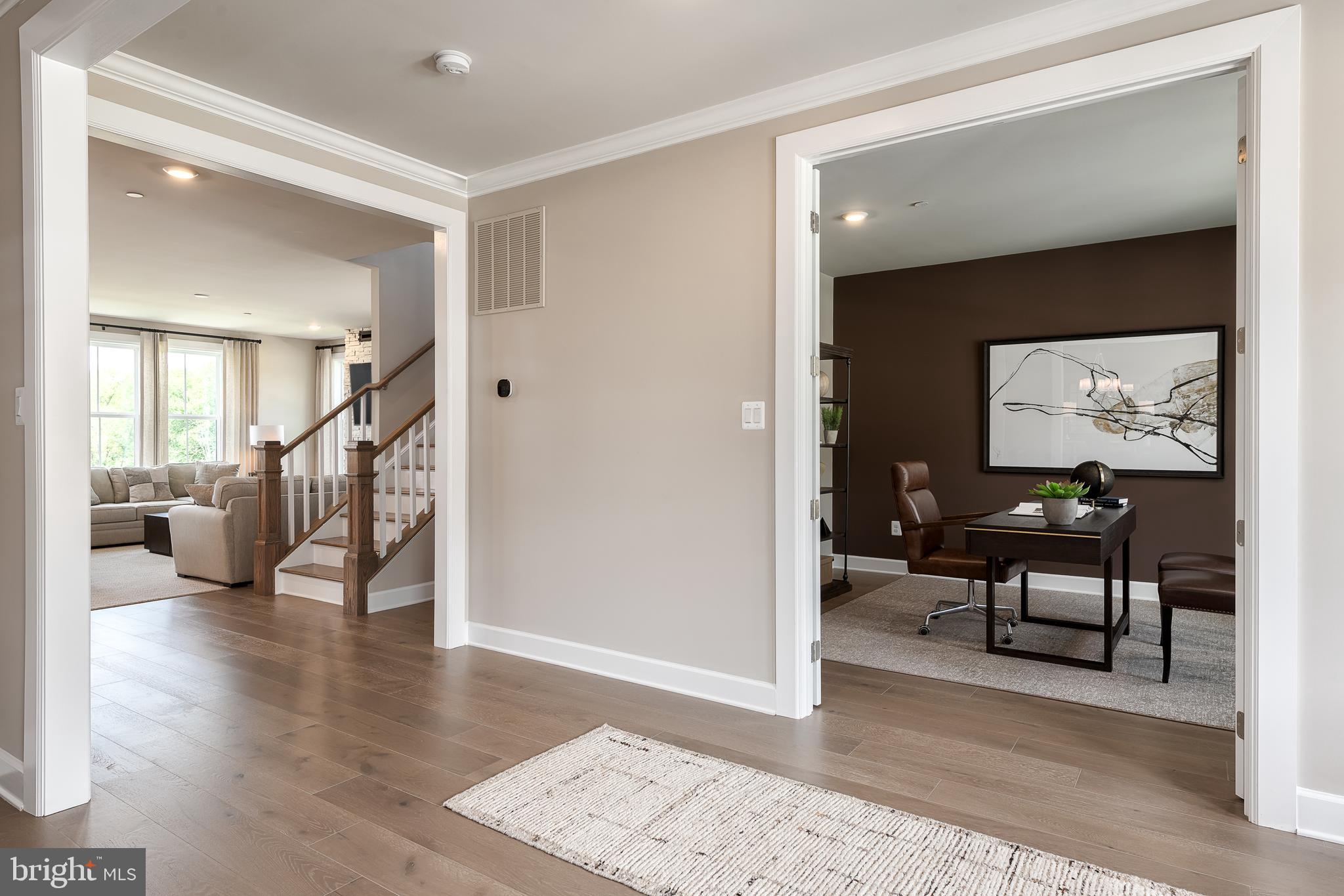 1311 LEELAND FOREST