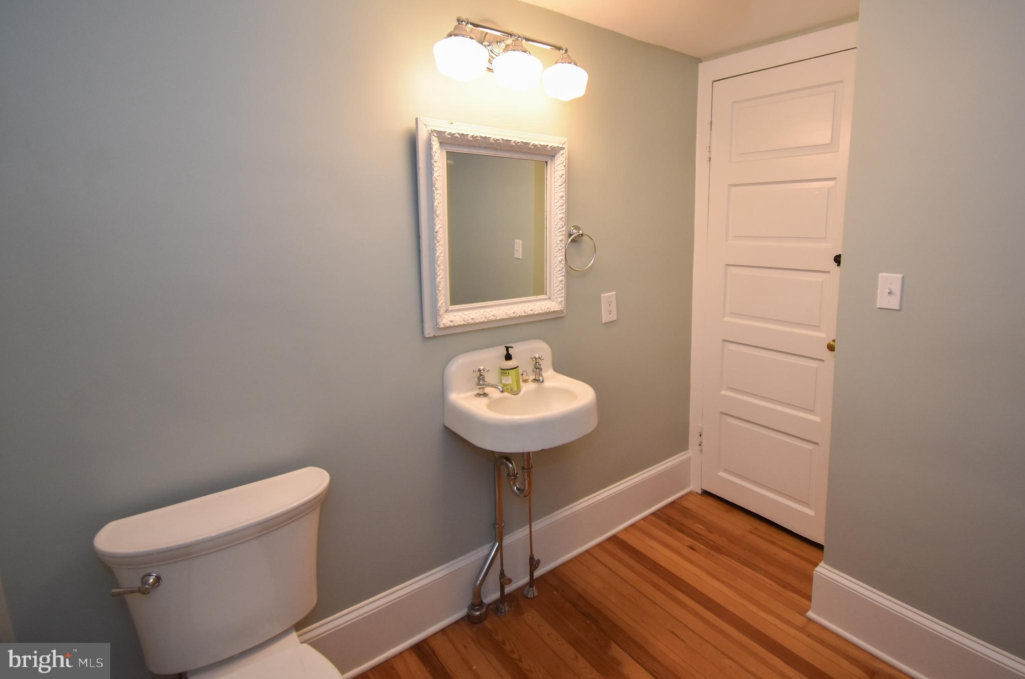 DOYLESTOWN BORO - Residential Lease