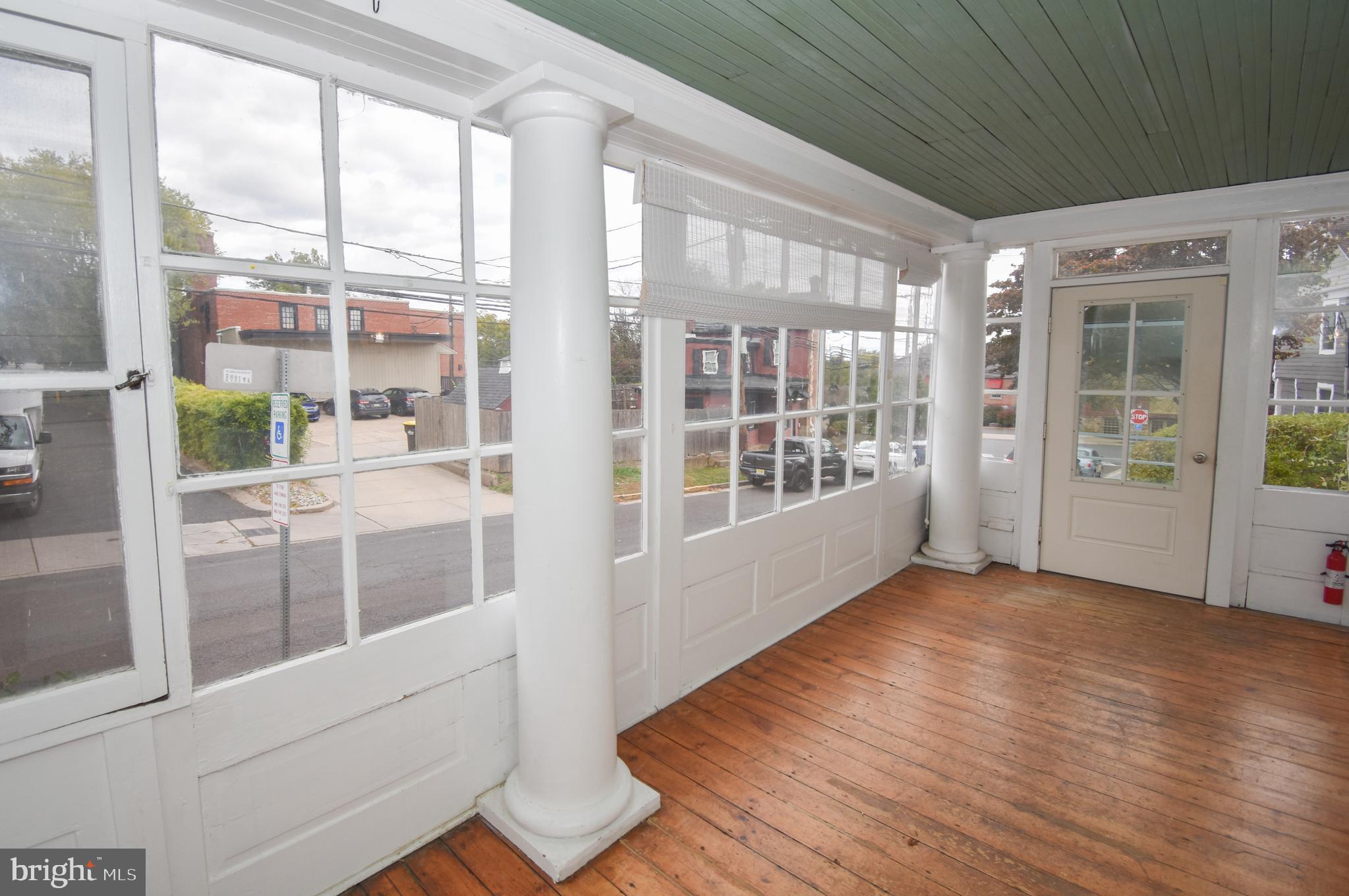 DOYLESTOWN BORO - Residential Lease