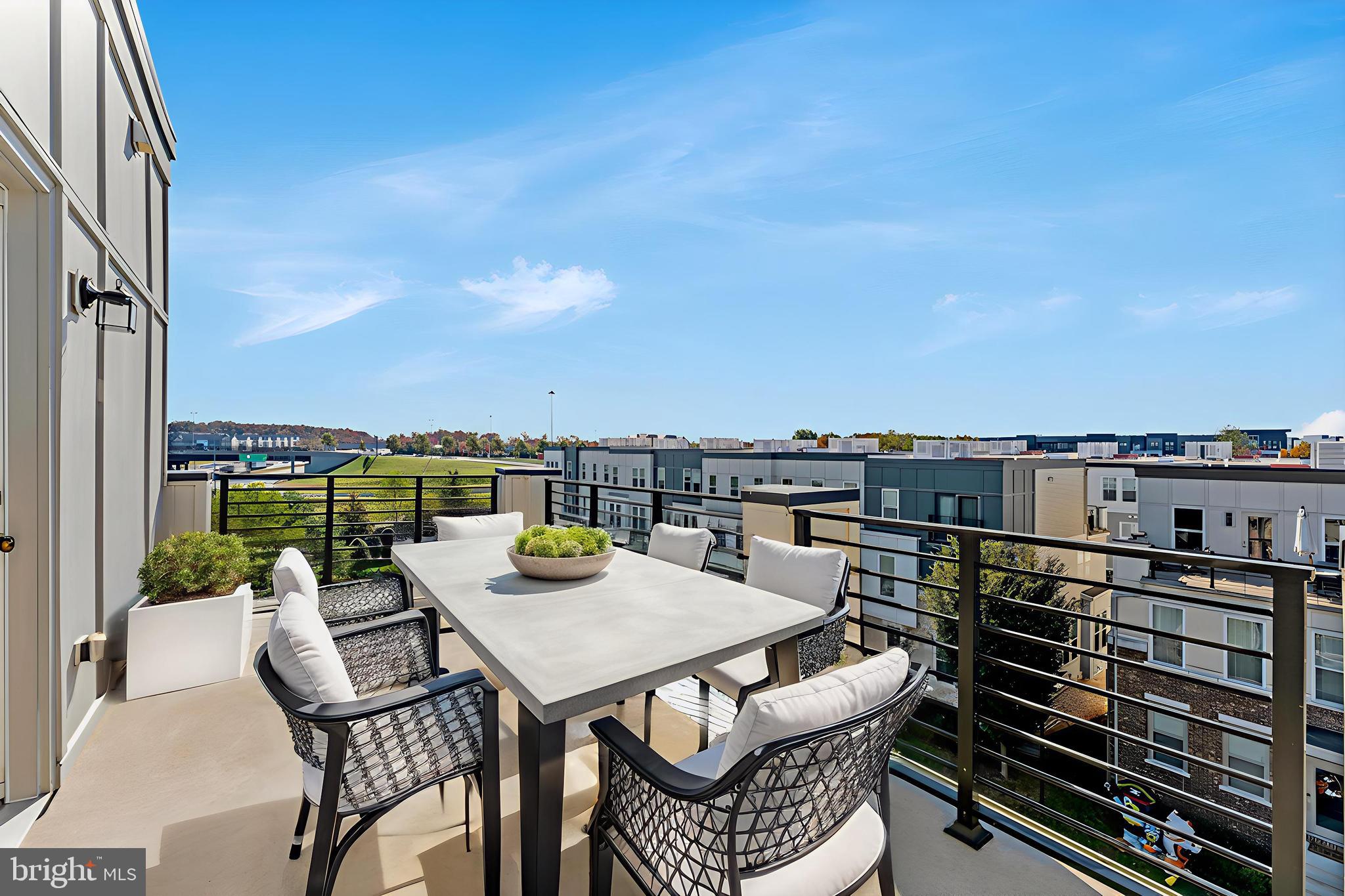 14580 LAKESTONE DRIVE