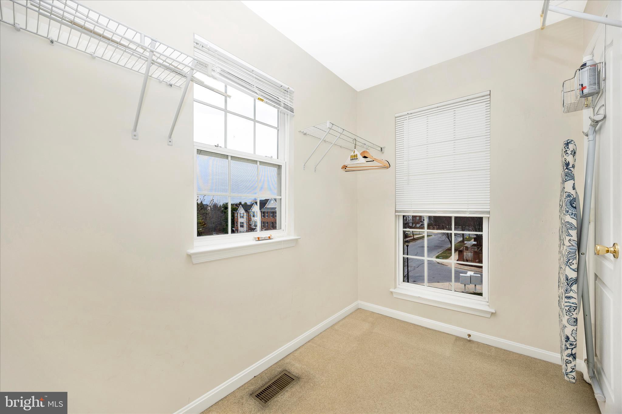 TASKERS CHANCE - Residential