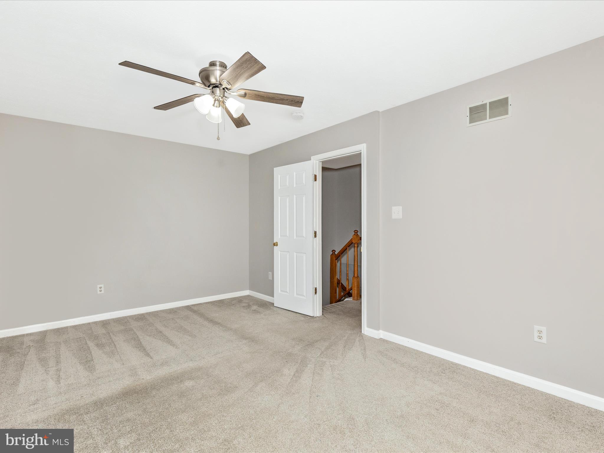 FURNACE HILLS - Residential Lease