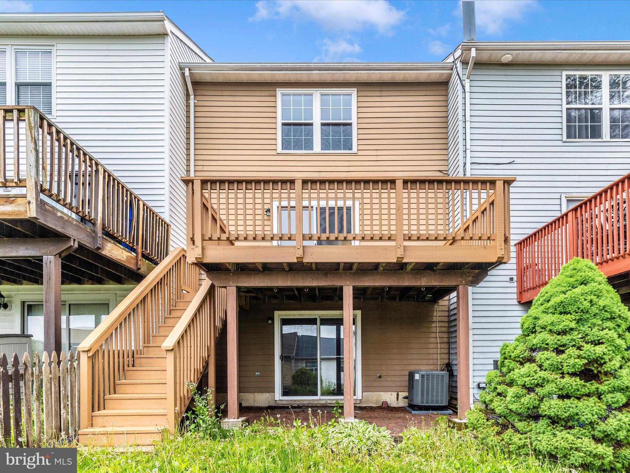 FURNACE HILLS - Residential Lease