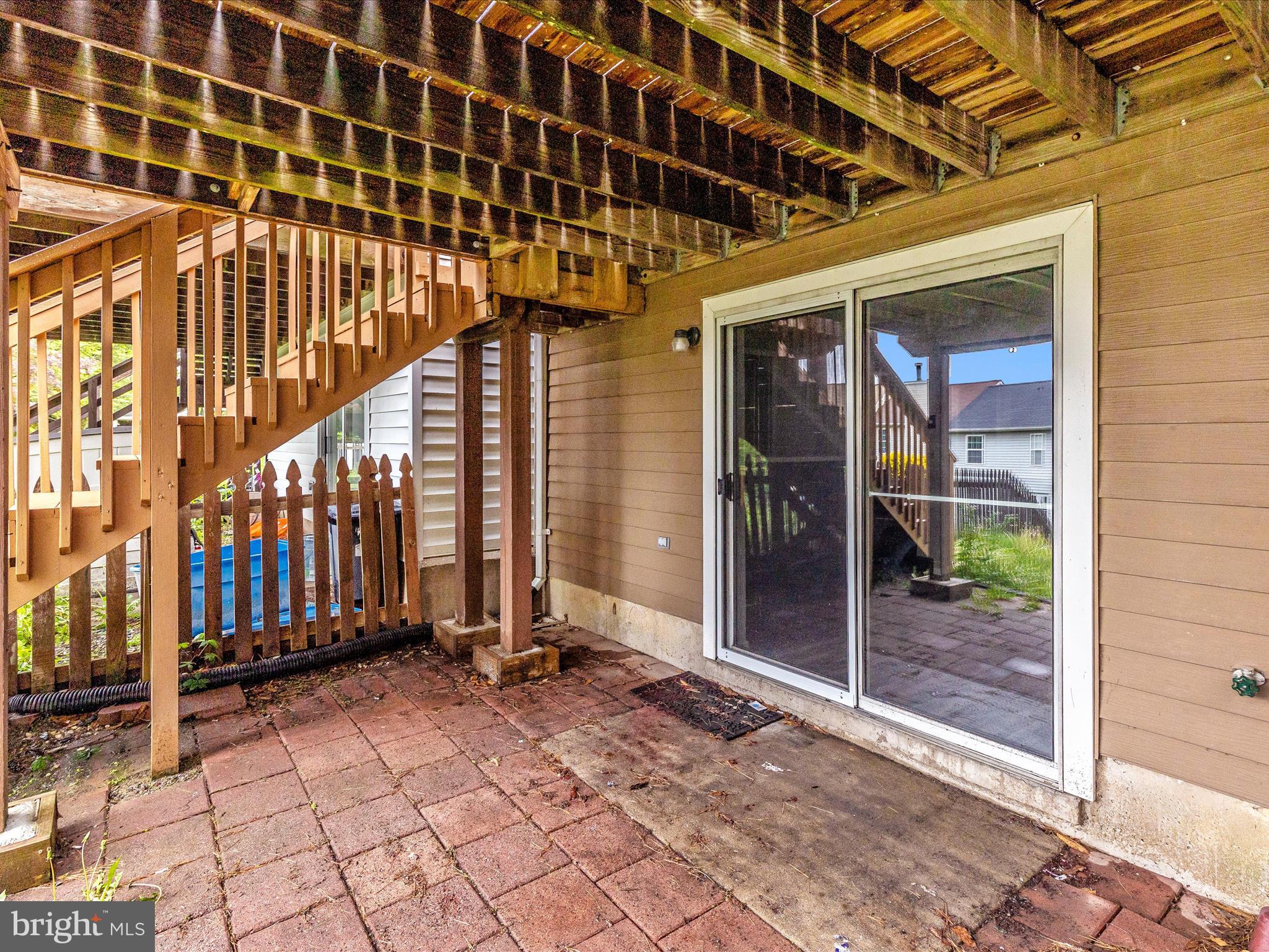 FURNACE HILLS - Residential Lease