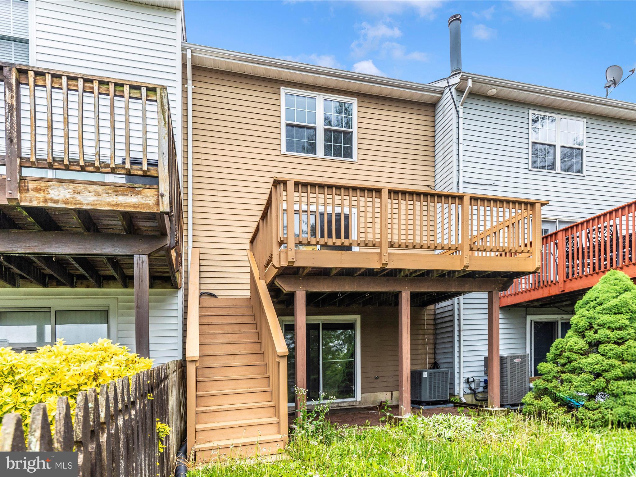 FURNACE HILLS - Residential Lease