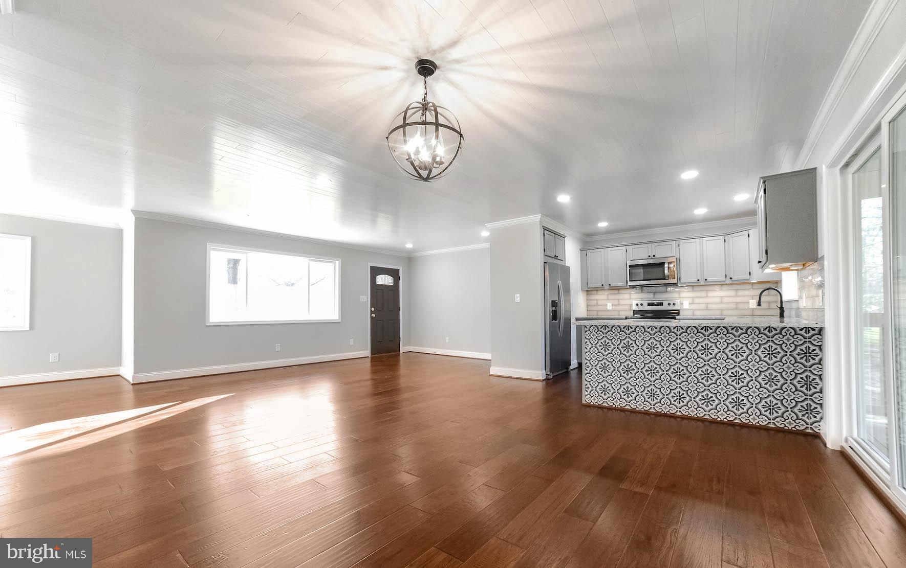 GARDEN ESTATES - Residential