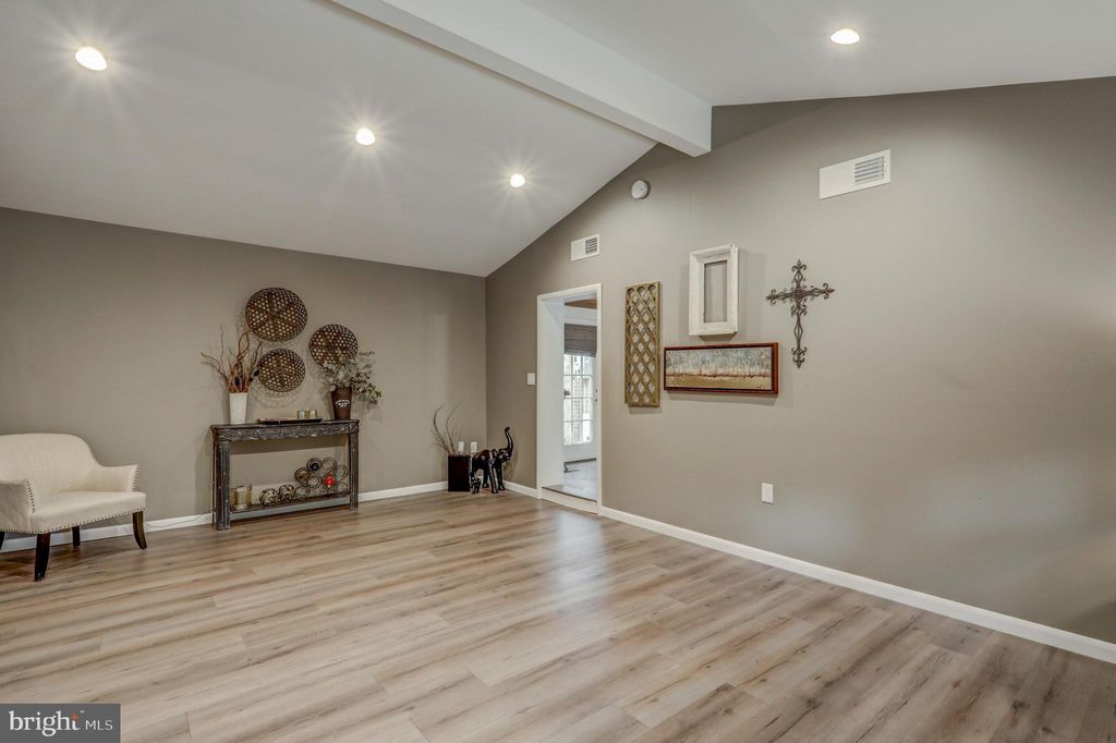 Photo of 923 OAK ST, AKRON, PA 17501 (MLS # PALA2035256)