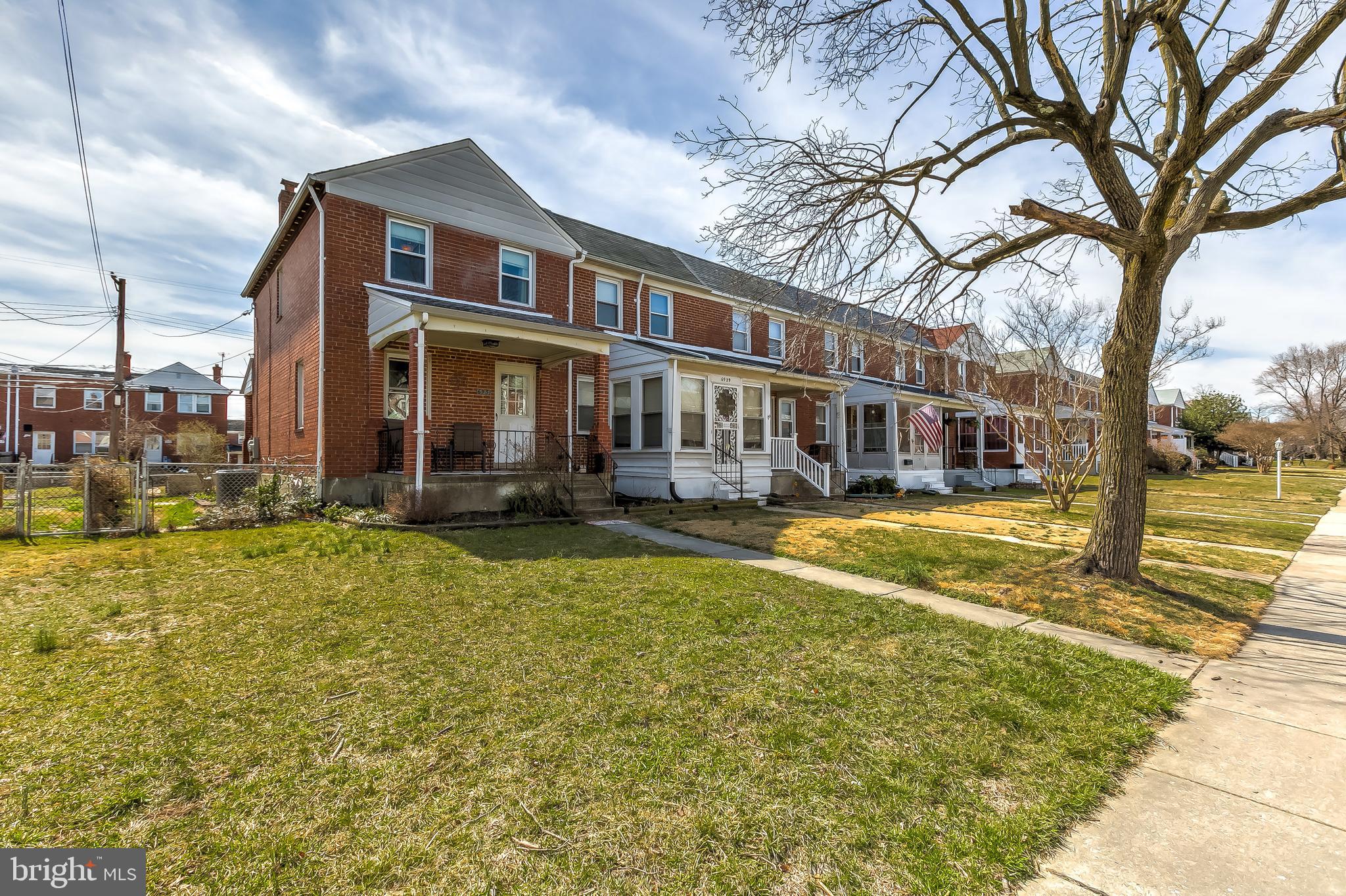 DUNDALK VILLAGE - Residential