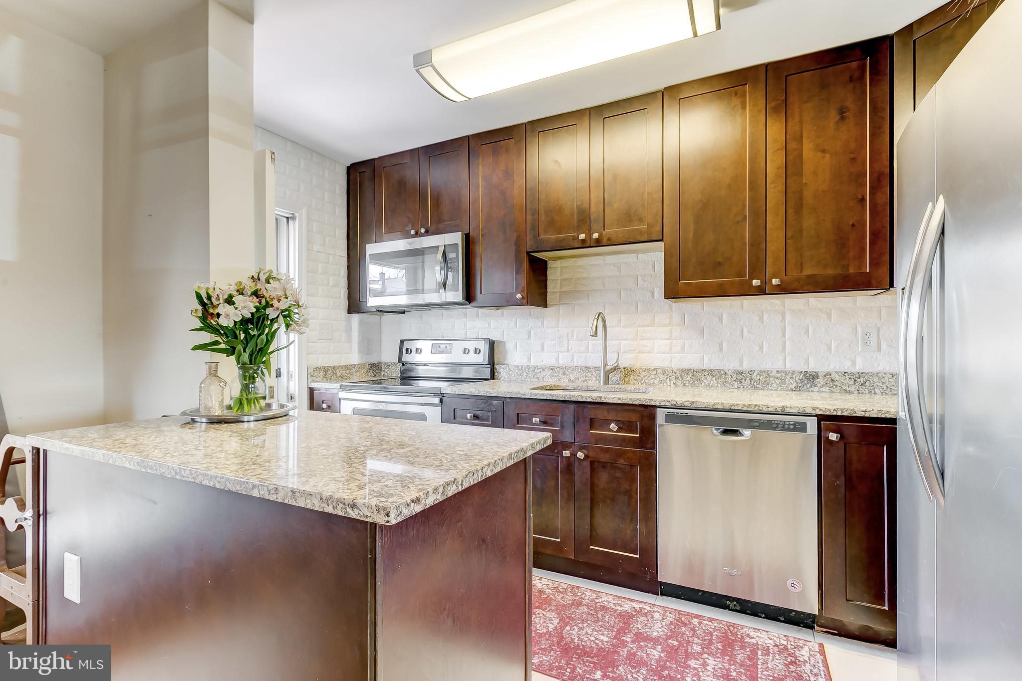 DUNDALK VILLAGE - Residential