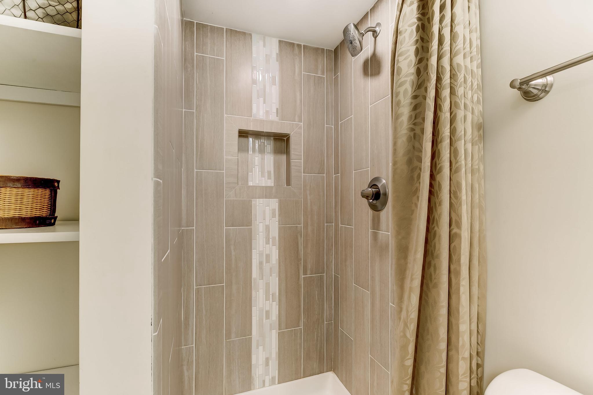 DUNDALK VILLAGE - Residential