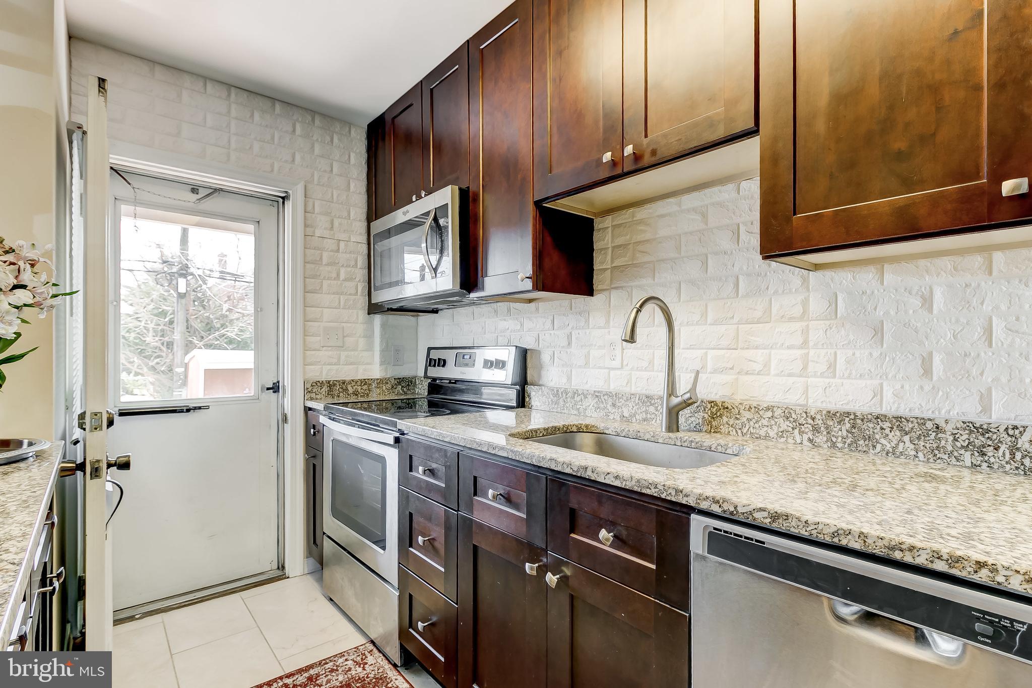 DUNDALK VILLAGE - Residential