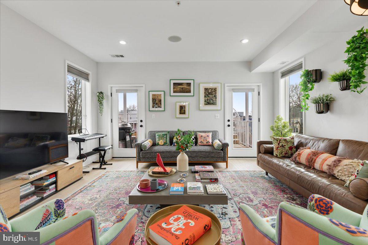 1151 OATES STREET NE 3