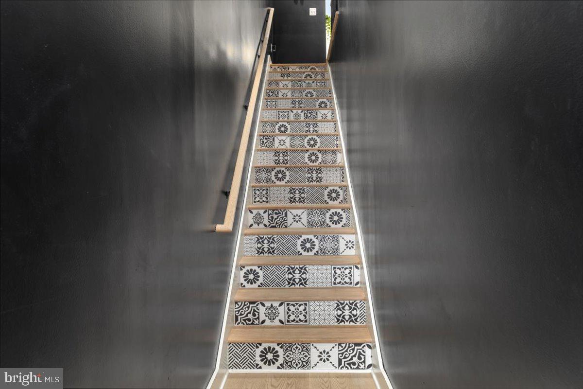 1151 OATES STREET NE 3