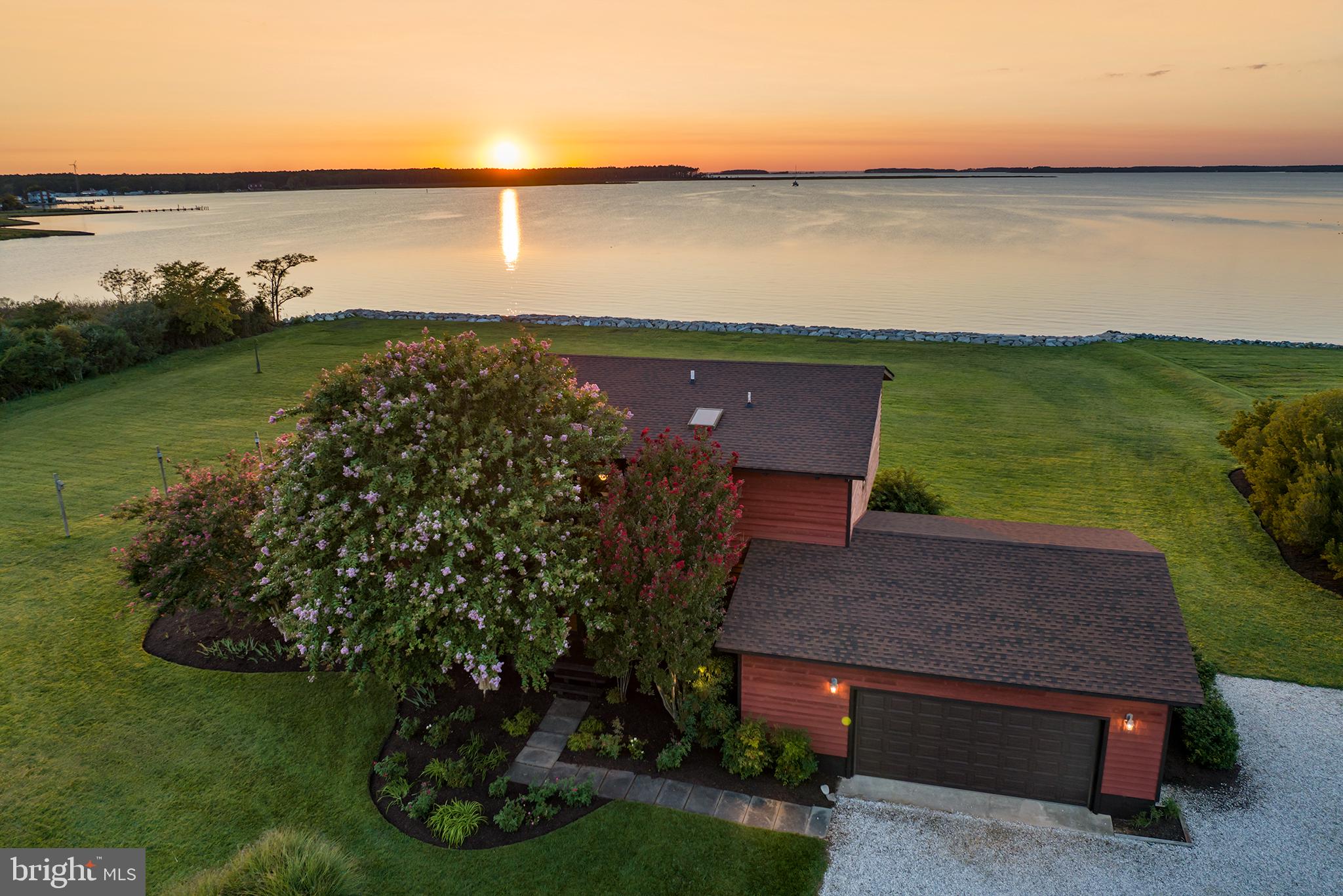 BROMWELLS ADVENTURE - Residential