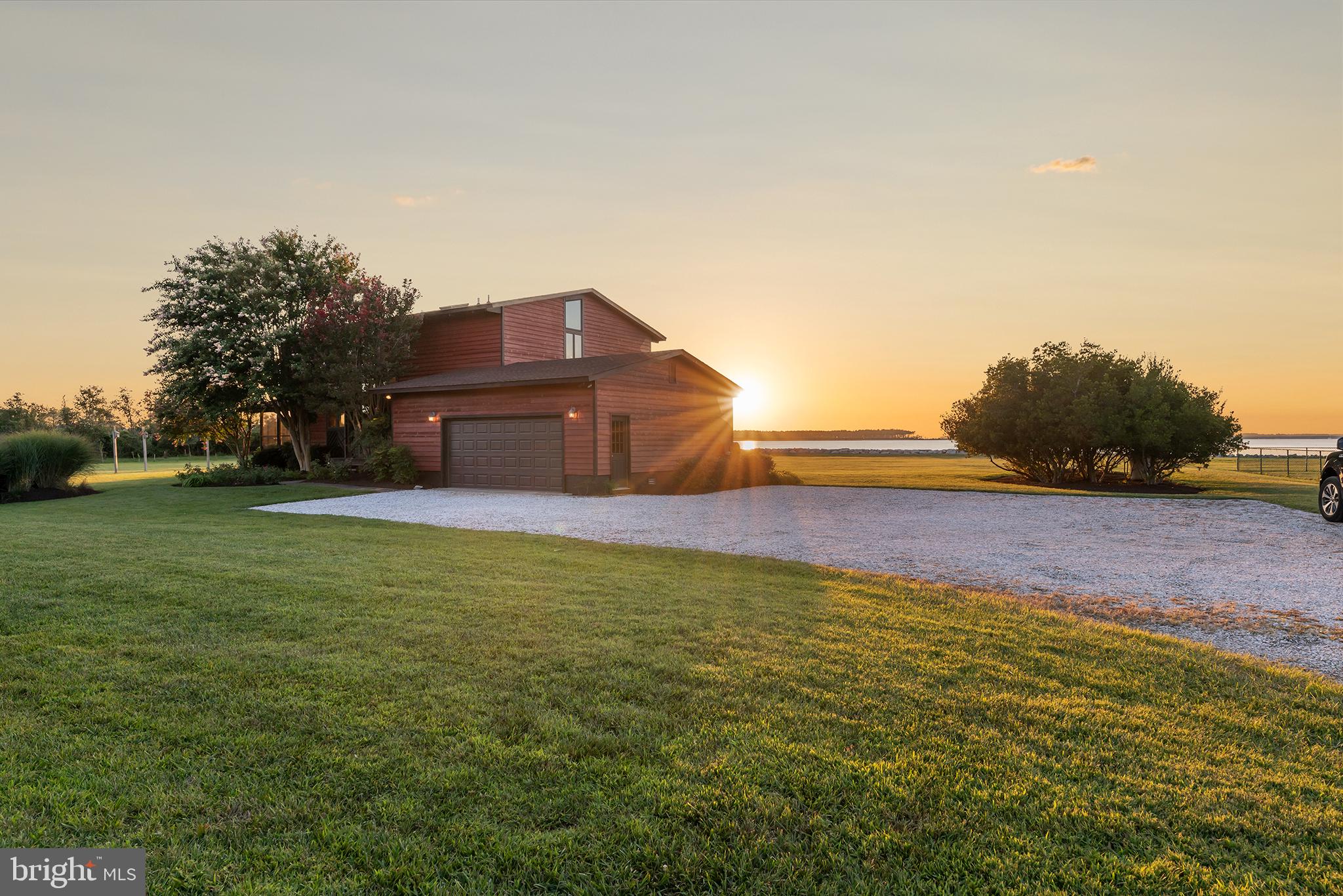 BROMWELLS ADVENTURE - Residential