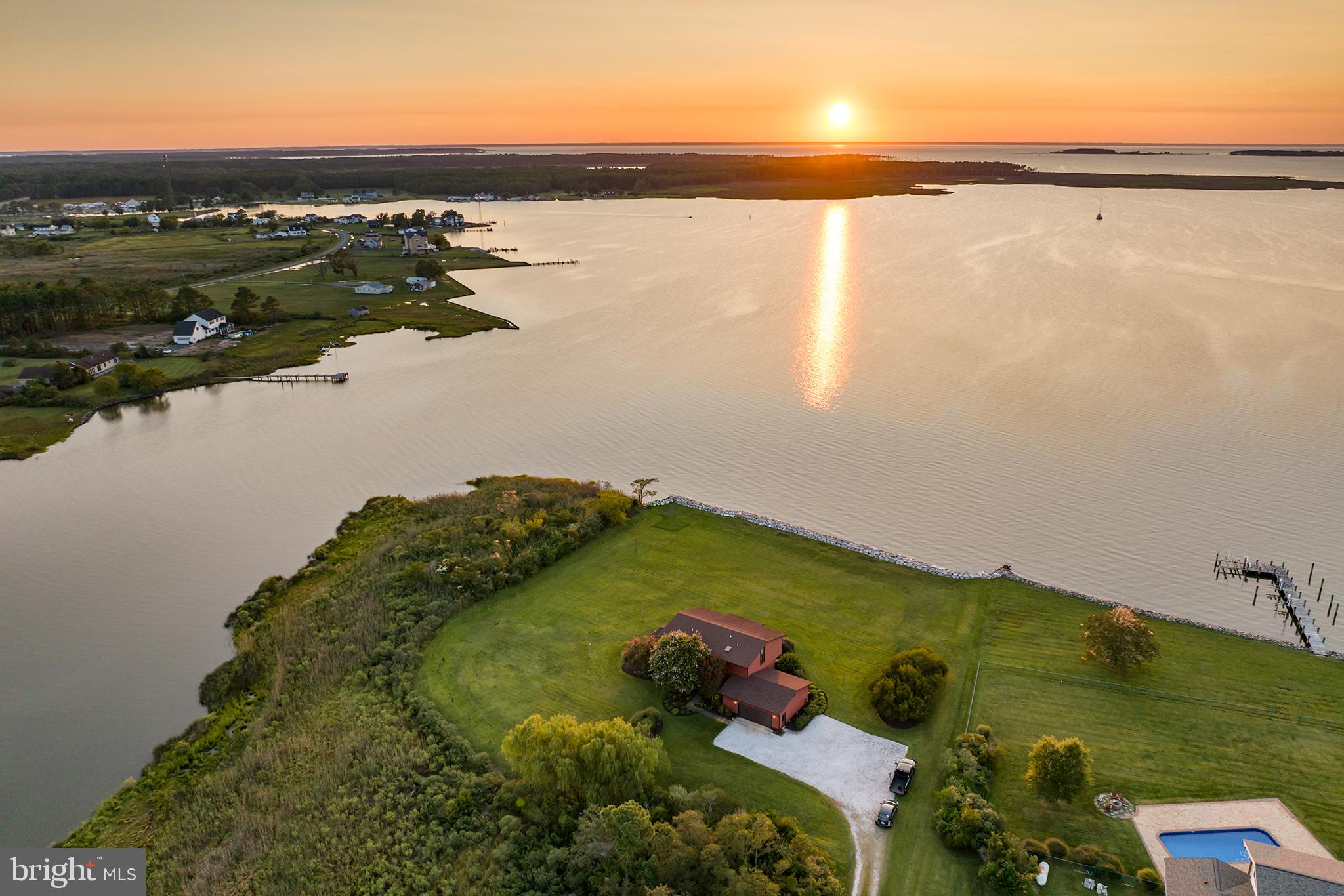 BROMWELLS ADVENTURE - Residential