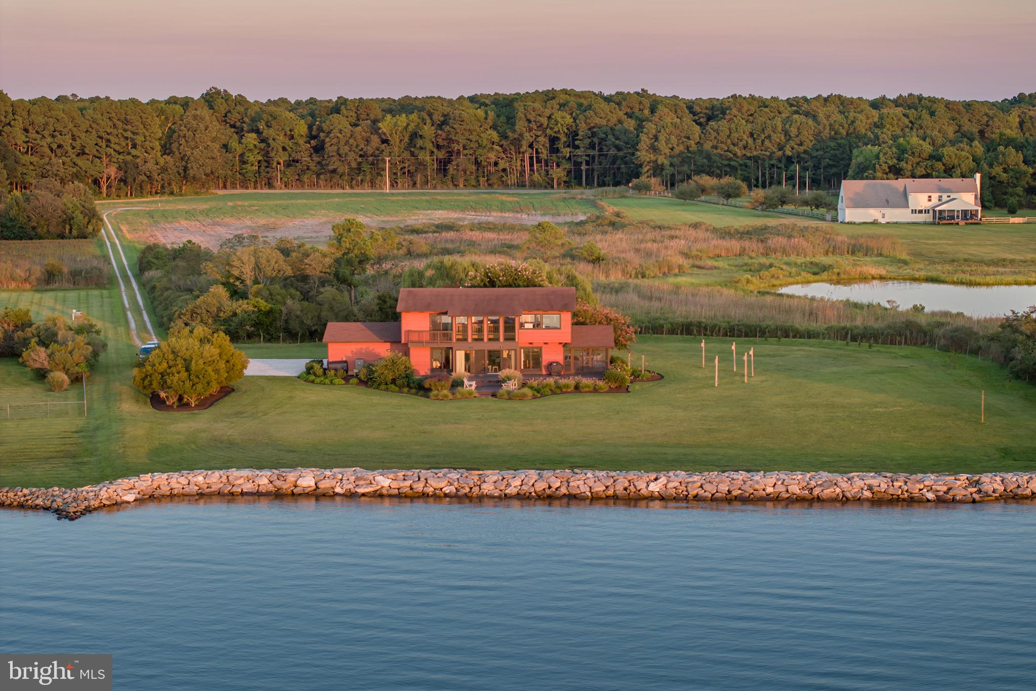 BROMWELLS ADVENTURE - Residential