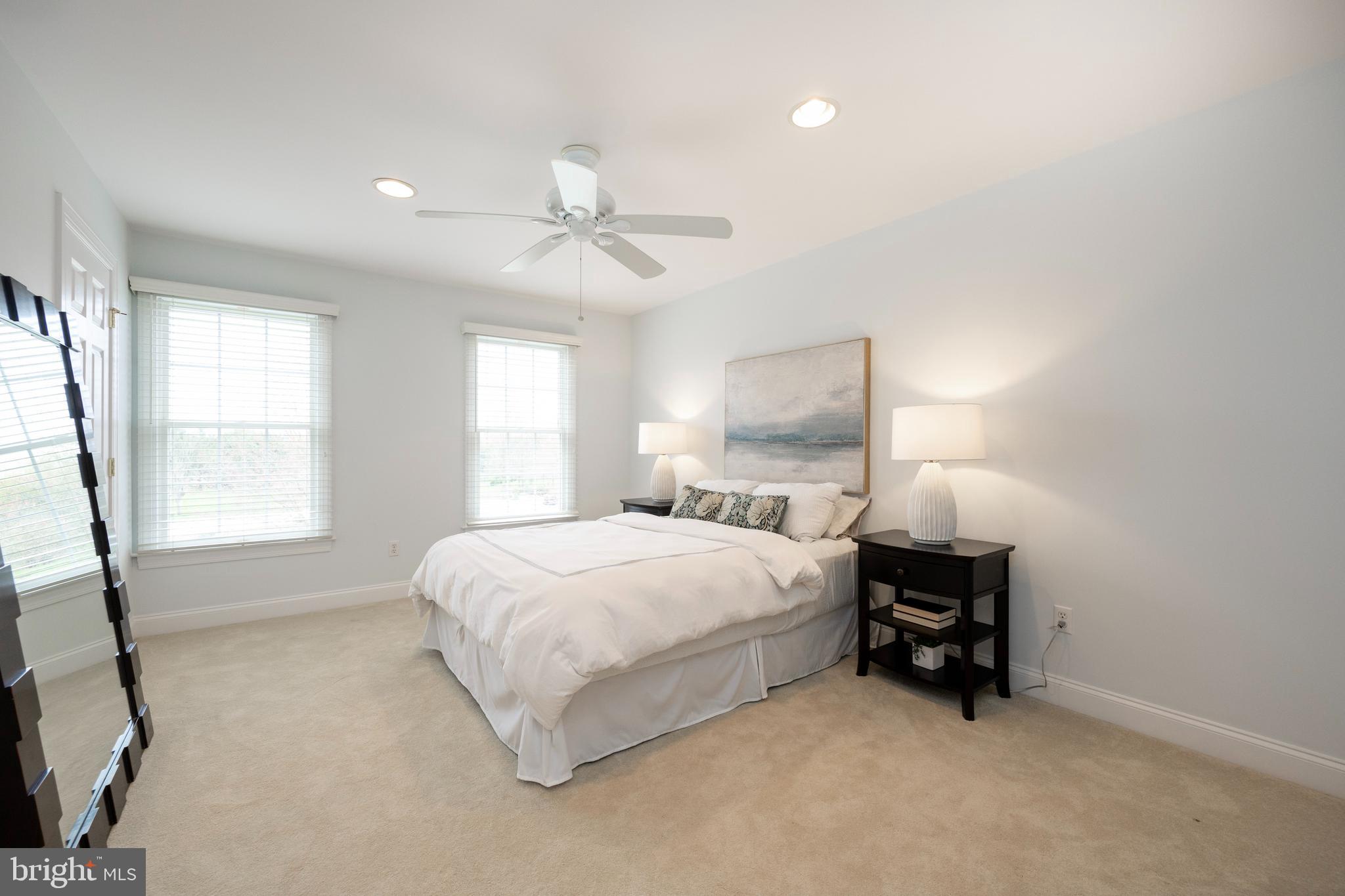 ROCKFORD CROSSING - Residential