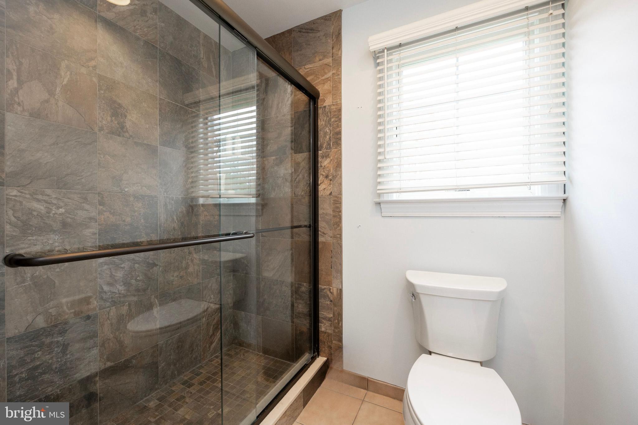 ROCKFORD CROSSING - Residential