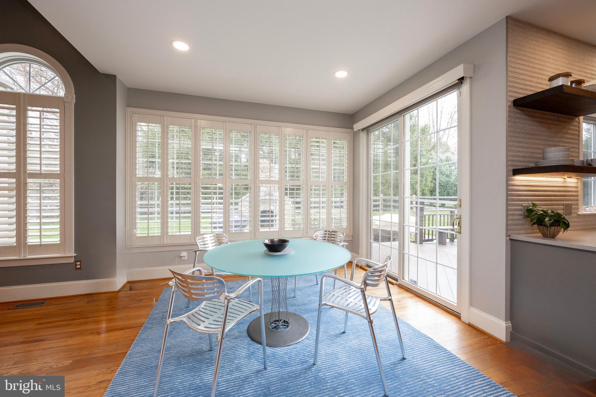 ROCKFORD CROSSING - Residential