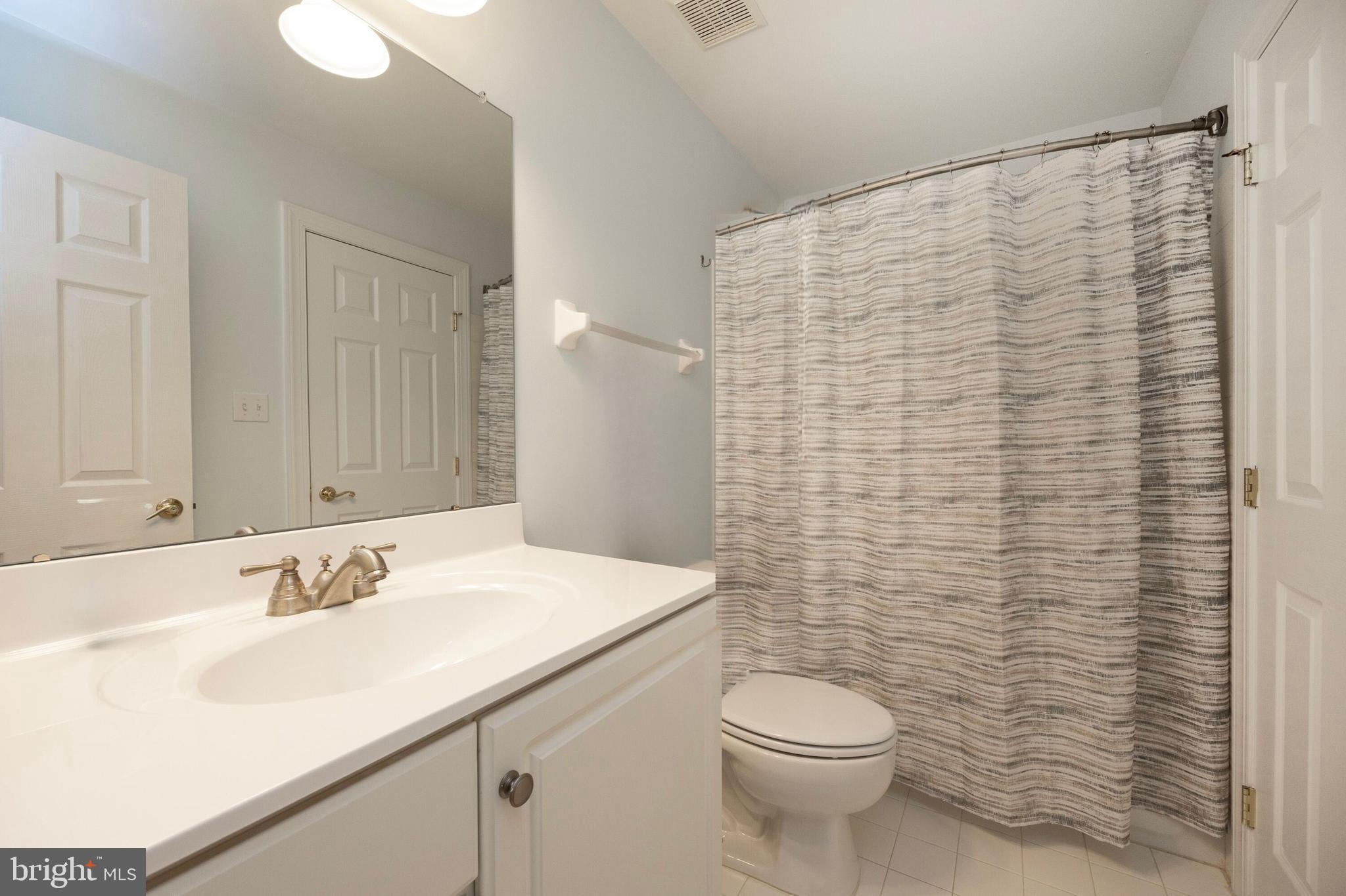 ROCKFORD CROSSING - Residential