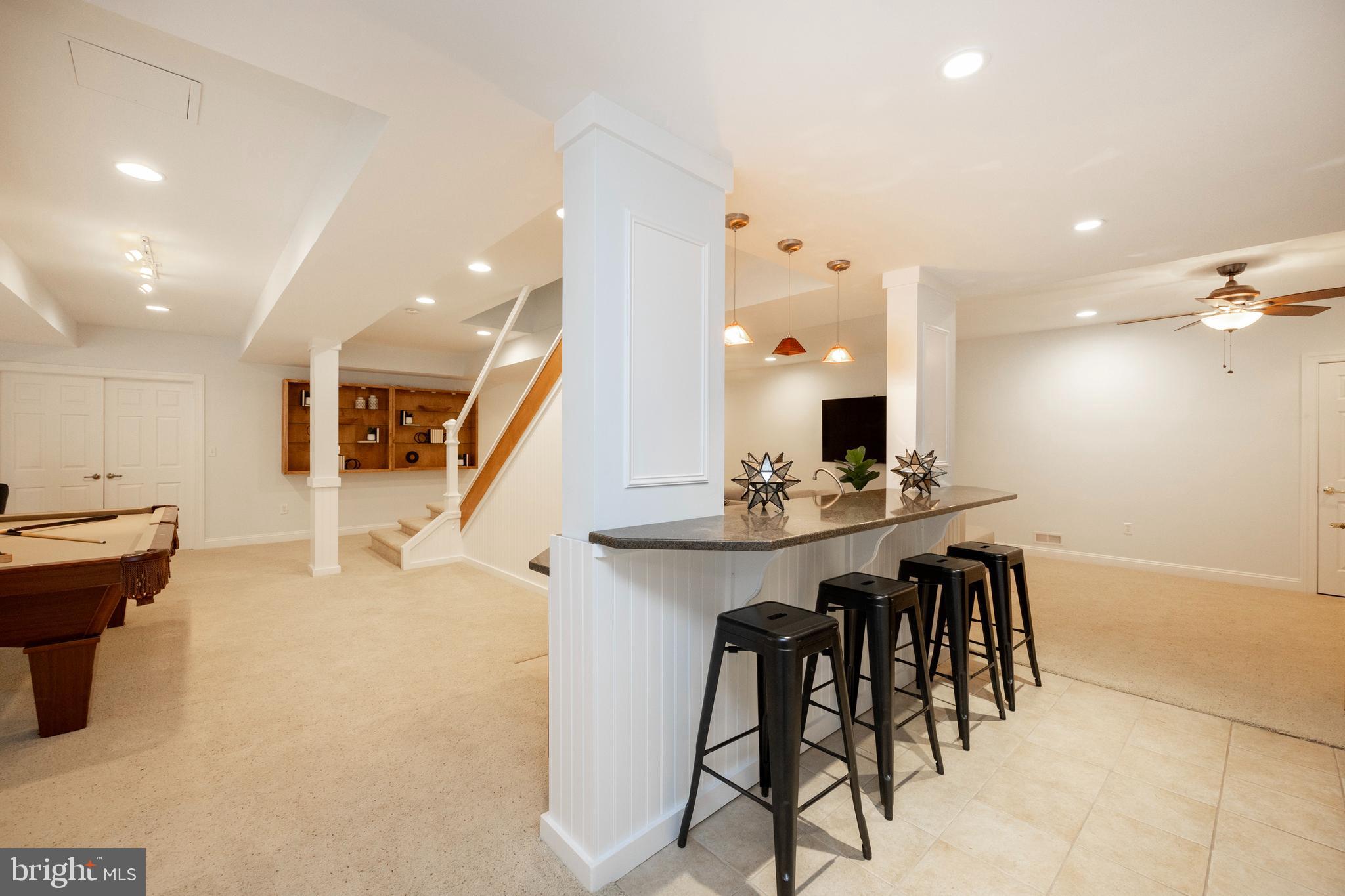 ROCKFORD CROSSING - Residential