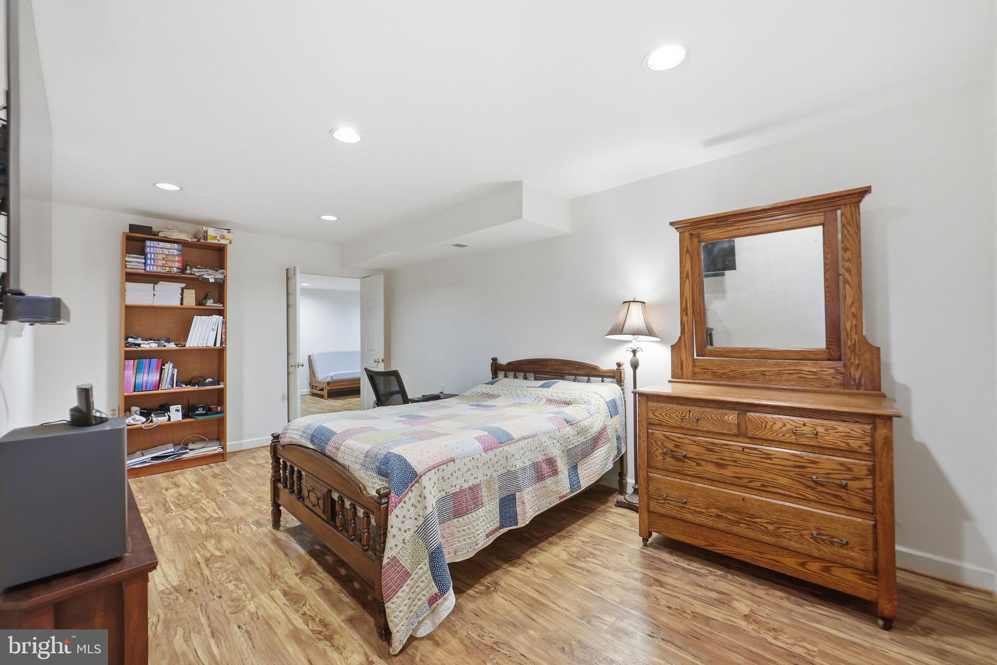 SALEMS GRANT - Residential