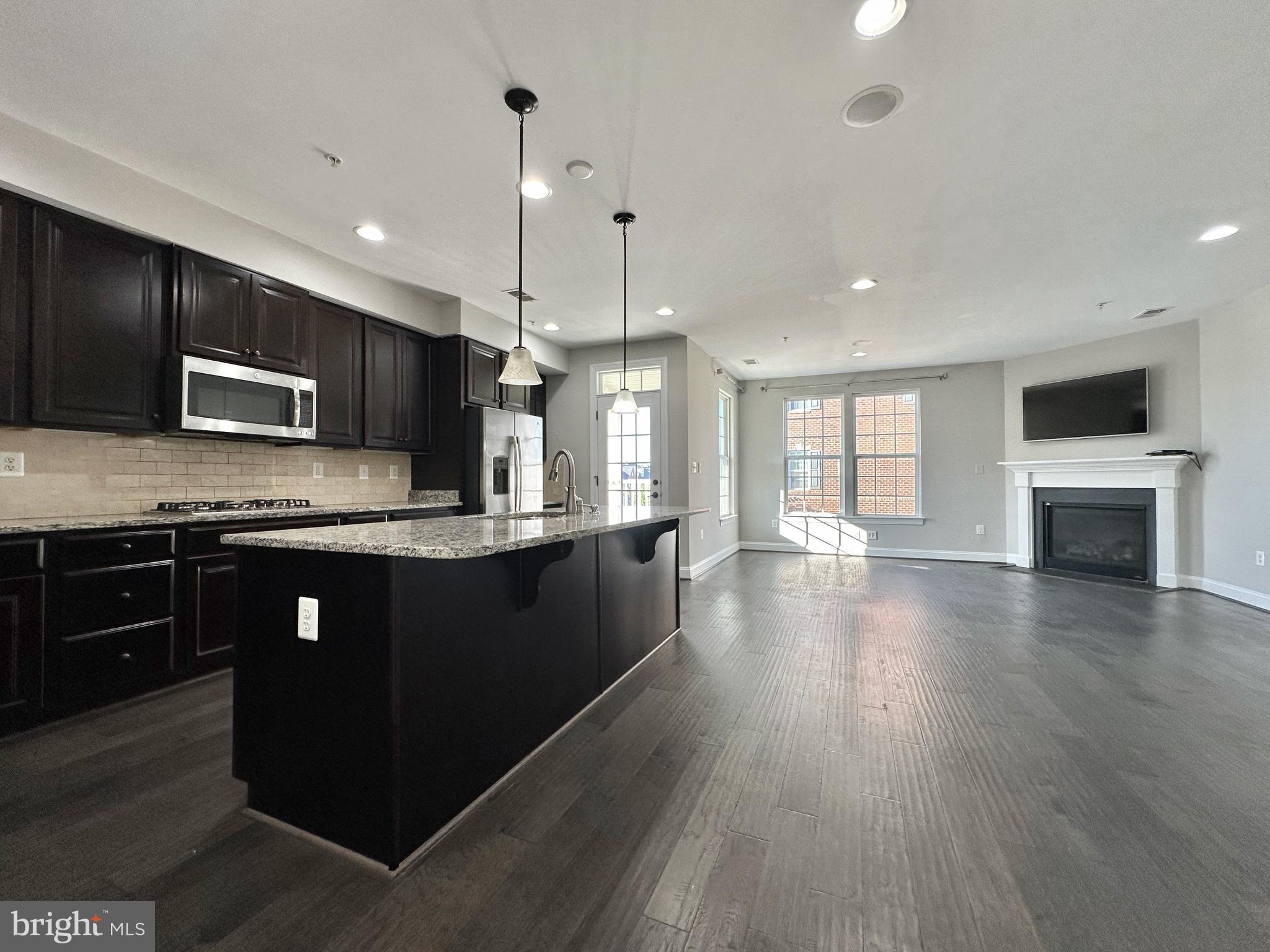 5202 STREAM BANK LANE 301M