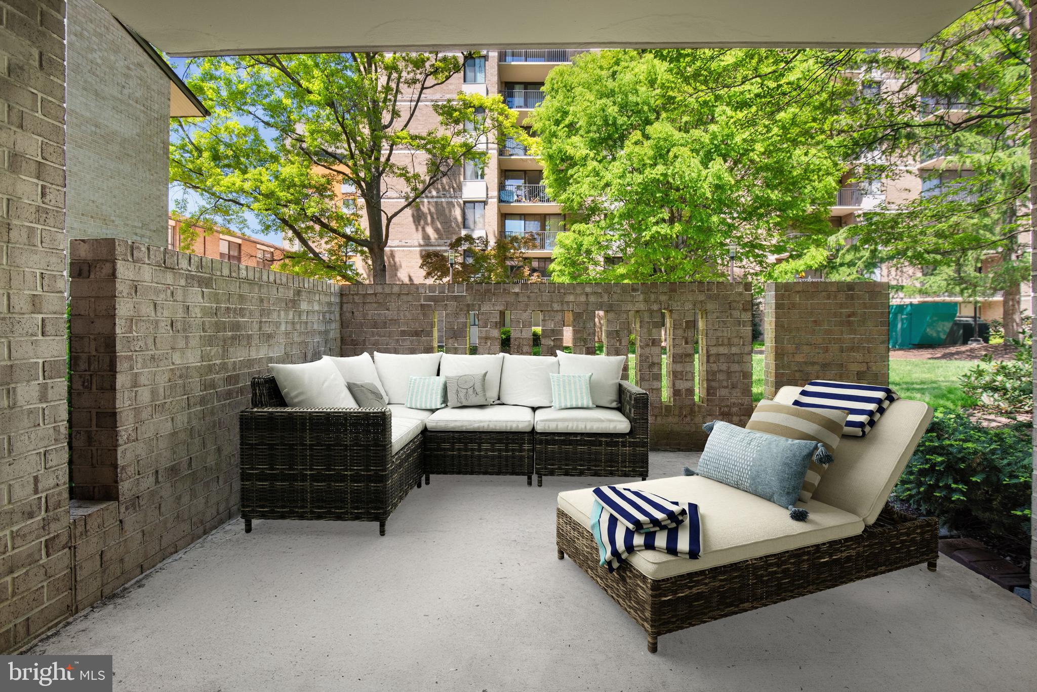 AMERICANA CENTRE - Residential