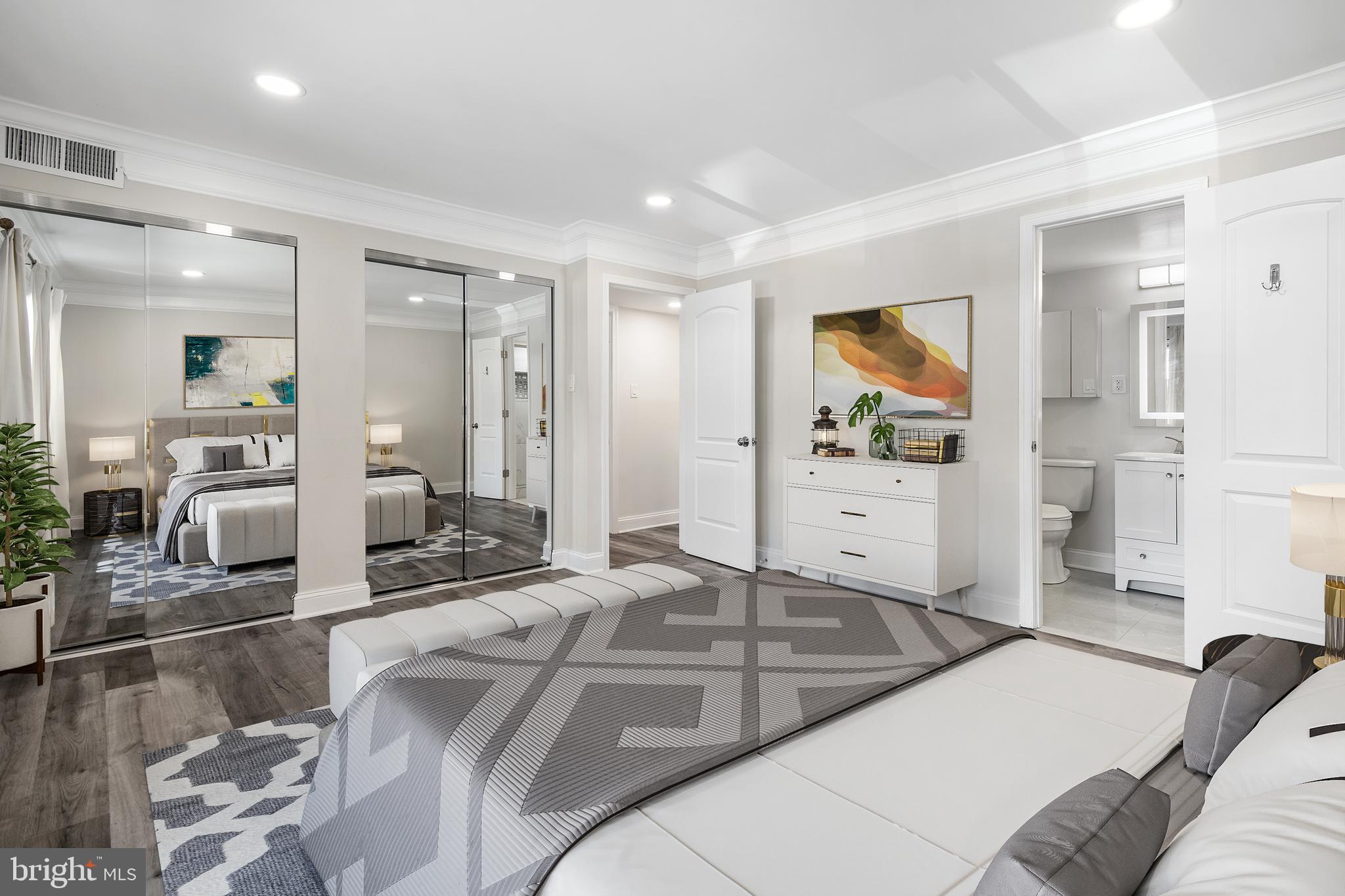 AMERICANA CENTRE - Residential