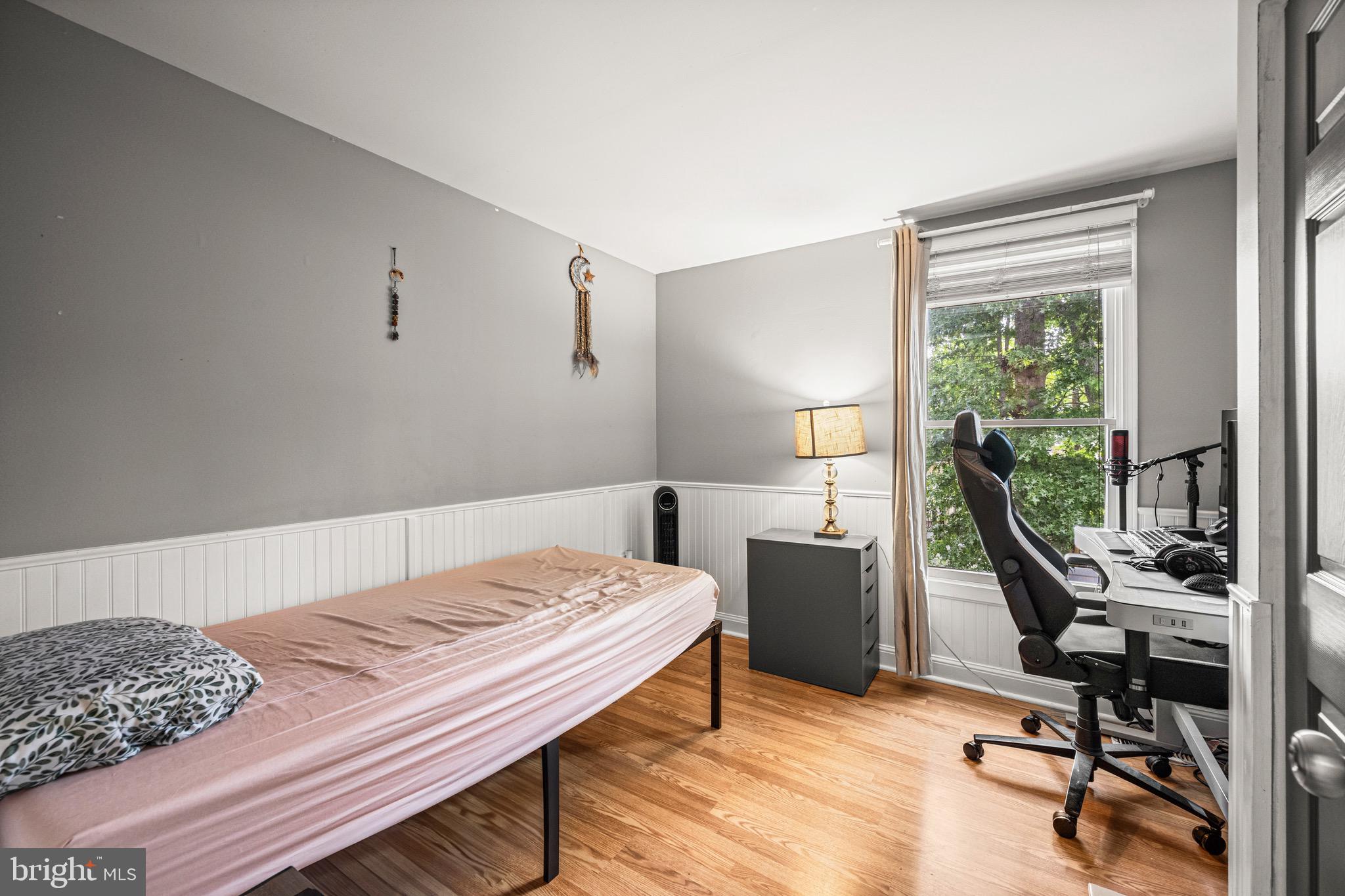 AVALON SHORES - Residential