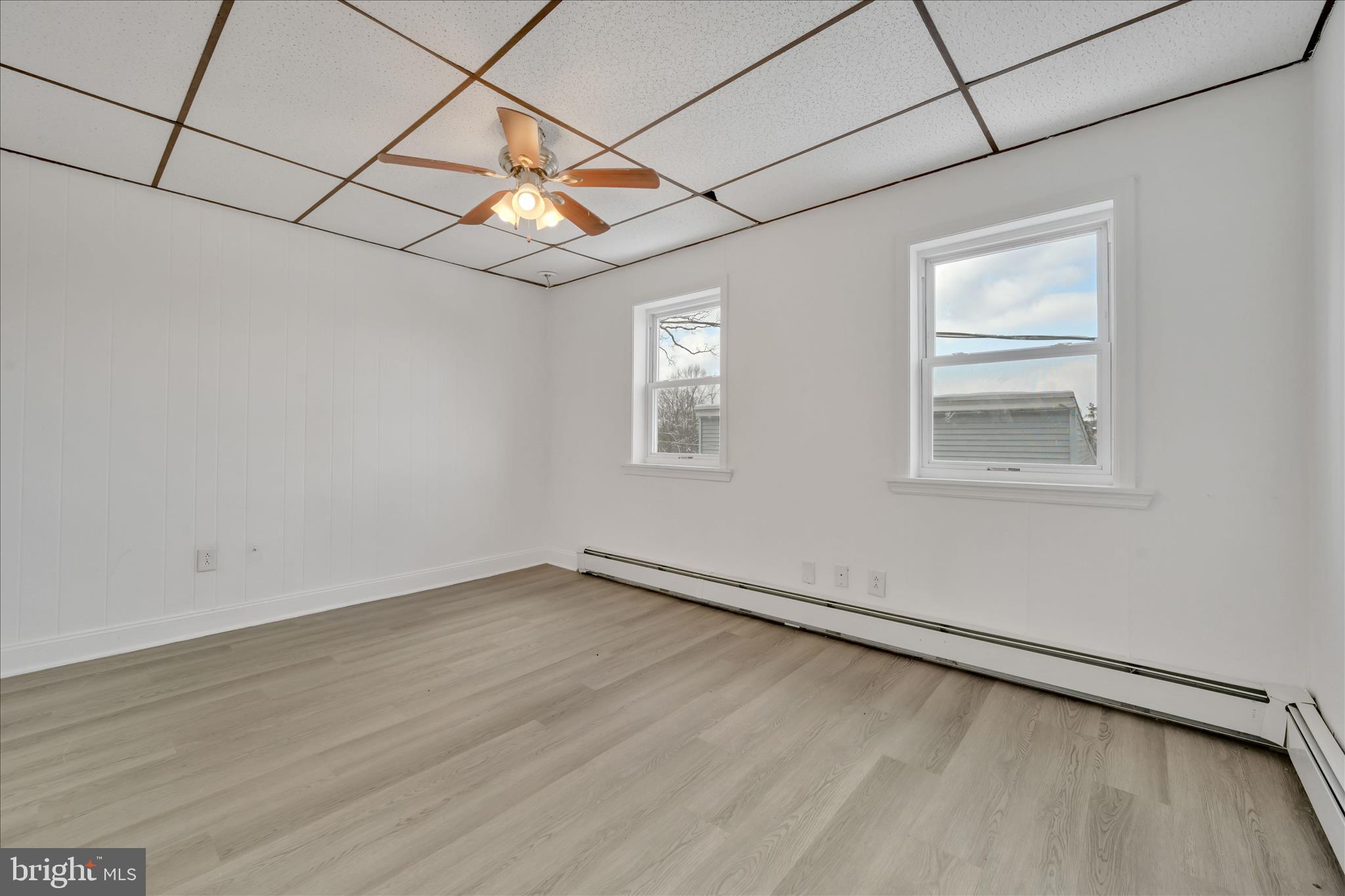 POTTSVILLE - Residential