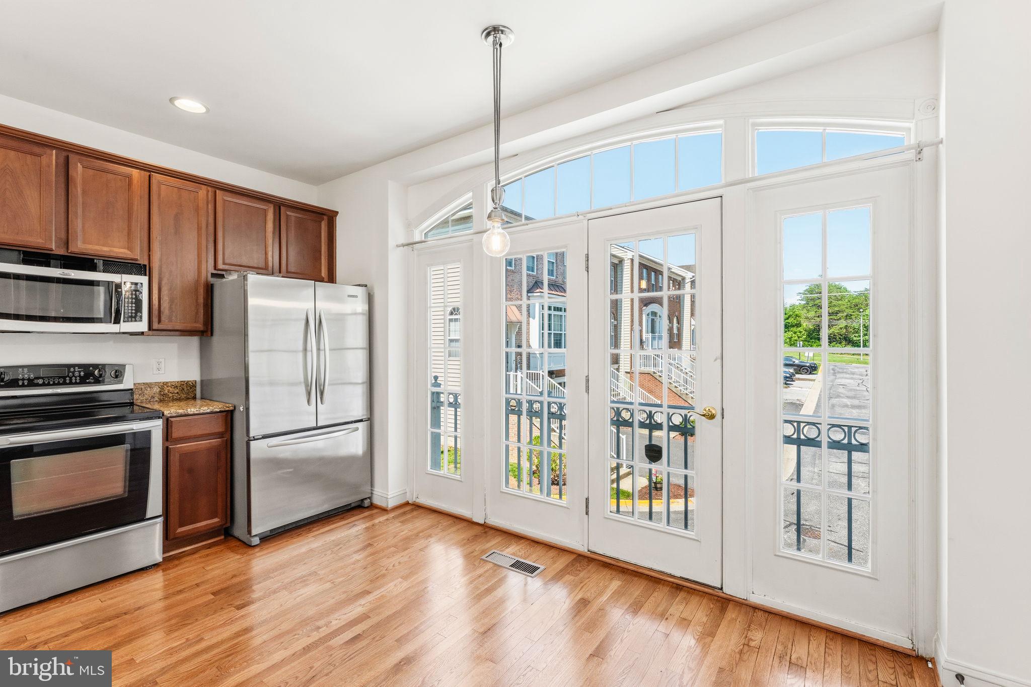 3903 MADISON PARK LANE