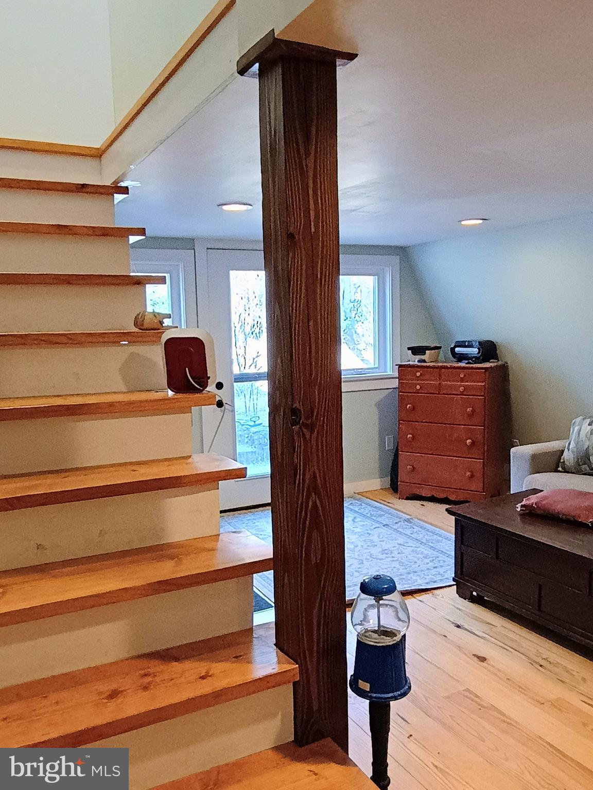 MOONSHINE MOUNTAIN - Residential