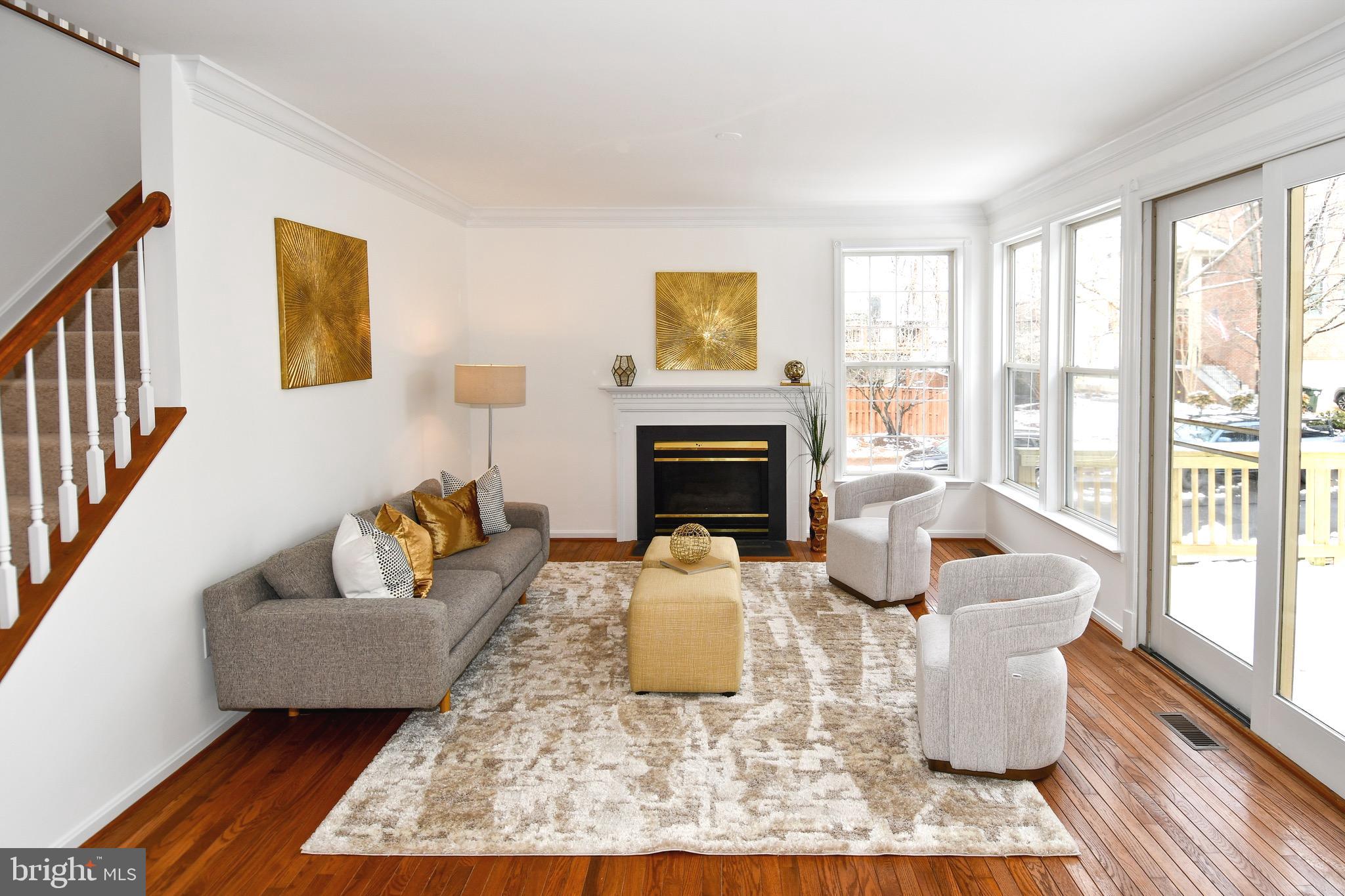 LOWES ISLAND - Residential