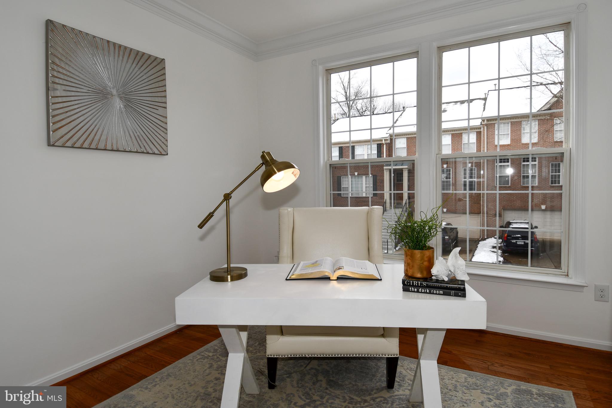 LOWES ISLAND - Residential