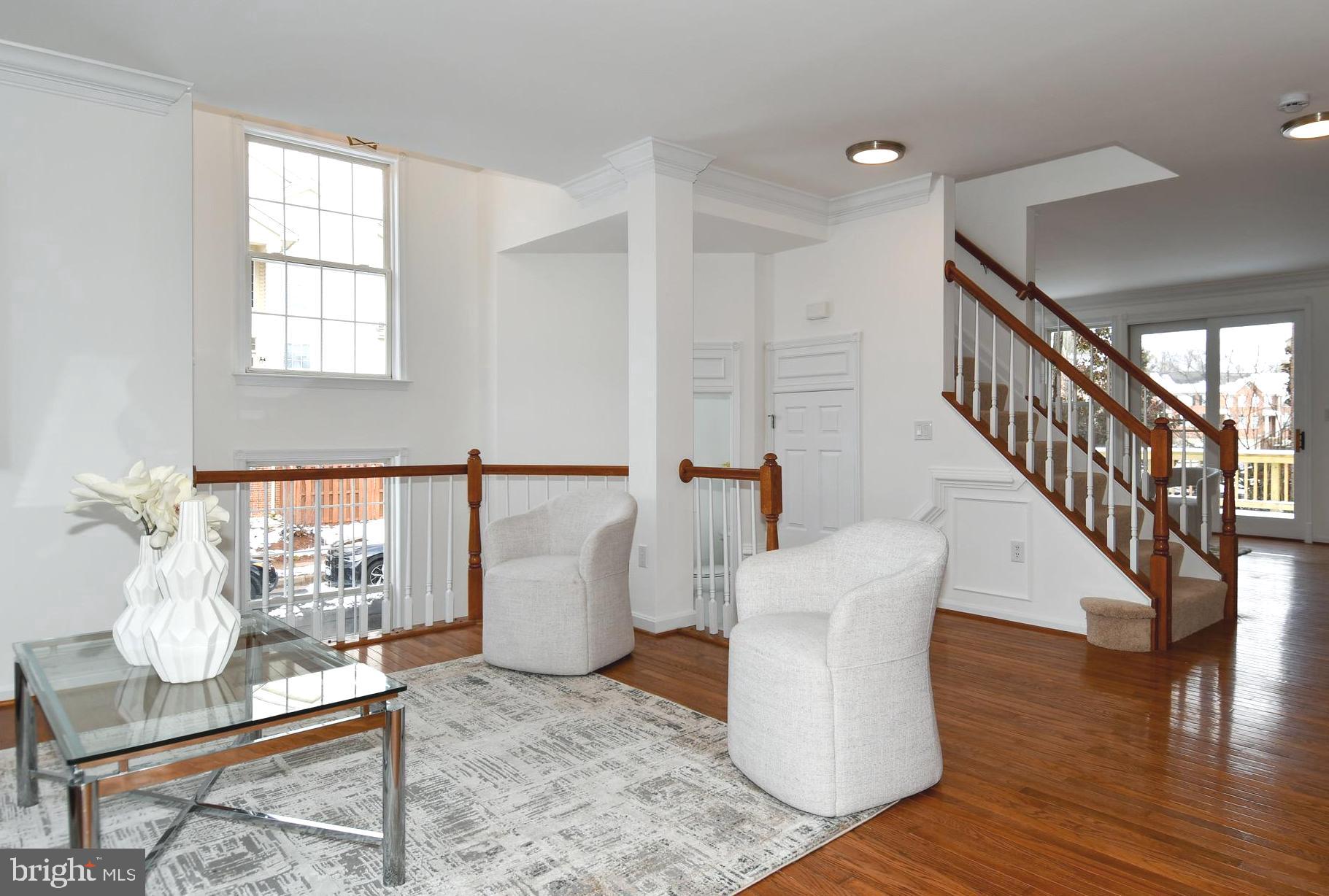 LOWES ISLAND - Residential