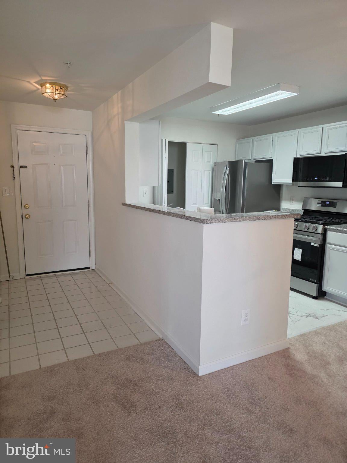 8095 LACY DRIVE 202