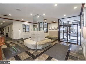 RITTENHOUSE SQUARE - Residential Lease